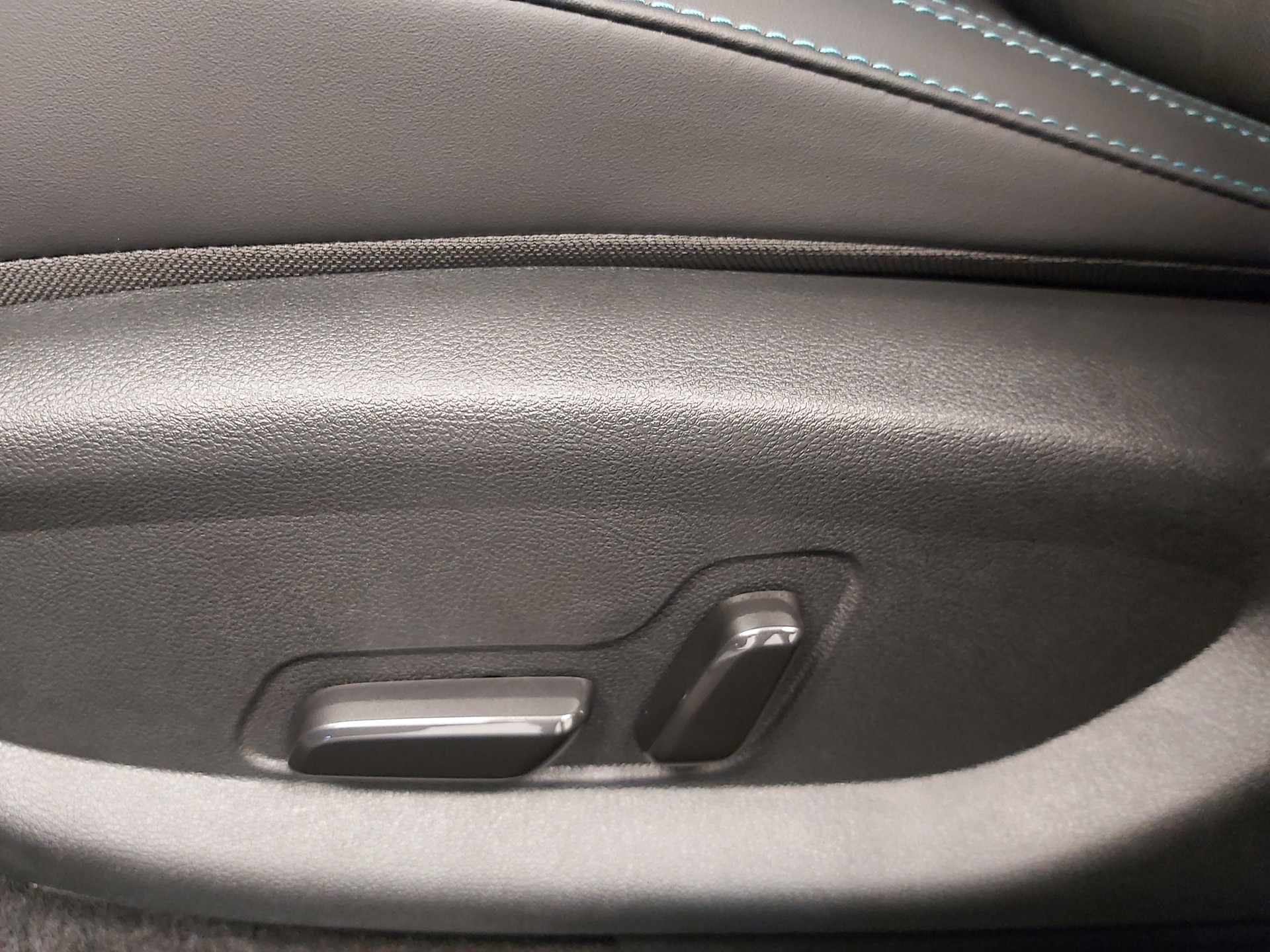 BYD Seal 6 DM-i Comfort-image-19