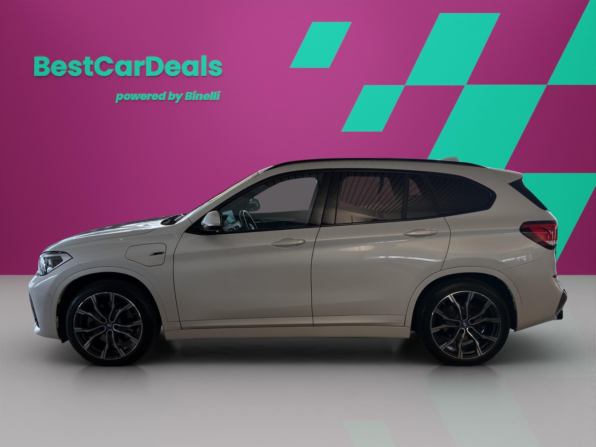 BMW X1 xDrive25e MSport-image-4