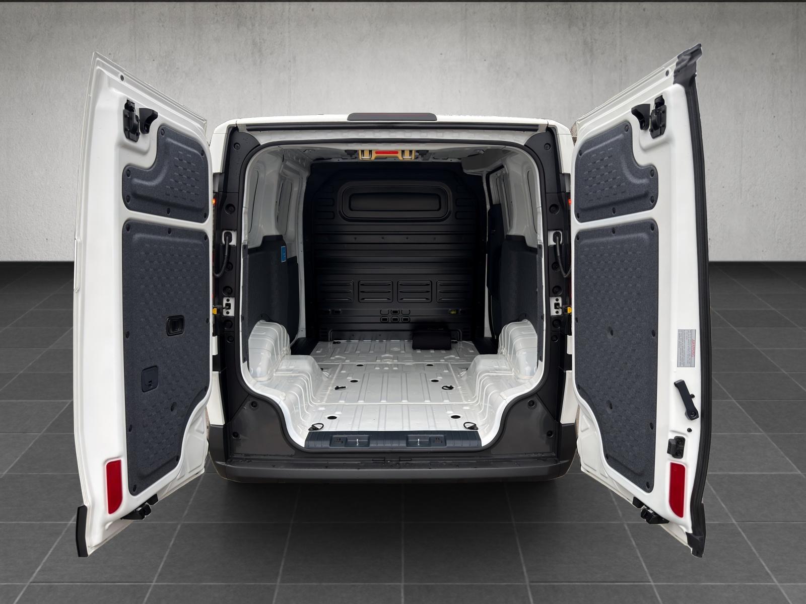 KIA PV5 Cargo 51.5 kWh Plus-image-17