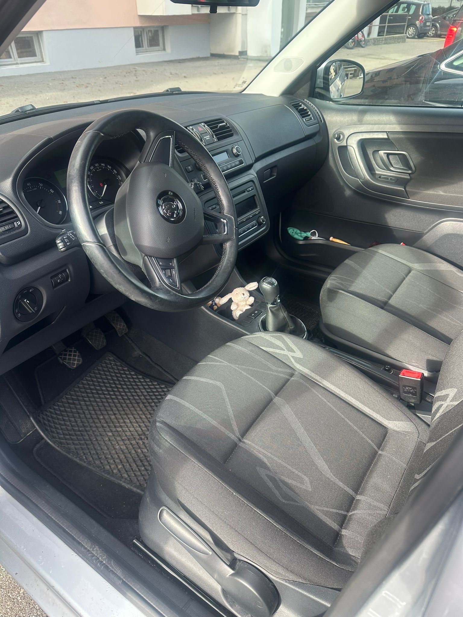 SKODA Fabia 1.2 TSI Monte Carlo-image-3