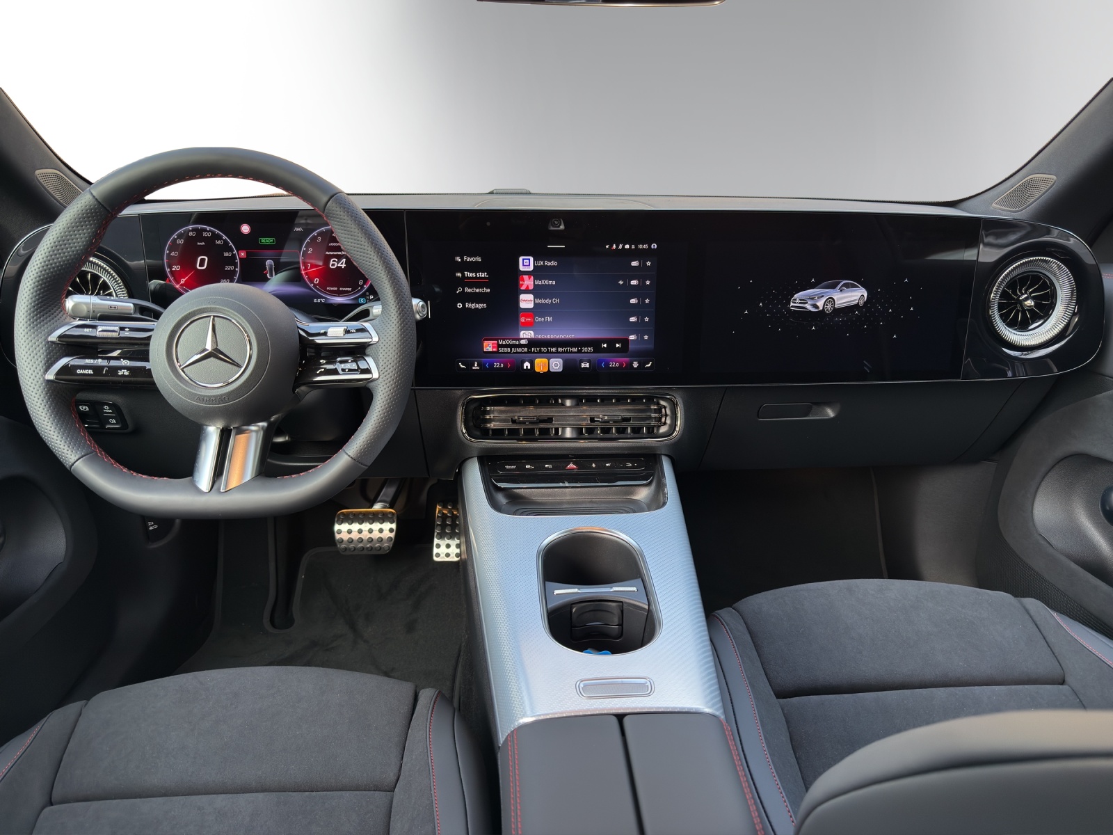 MERCEDES-BENZ CLA 200 8G-DCT 4Matic-image-14