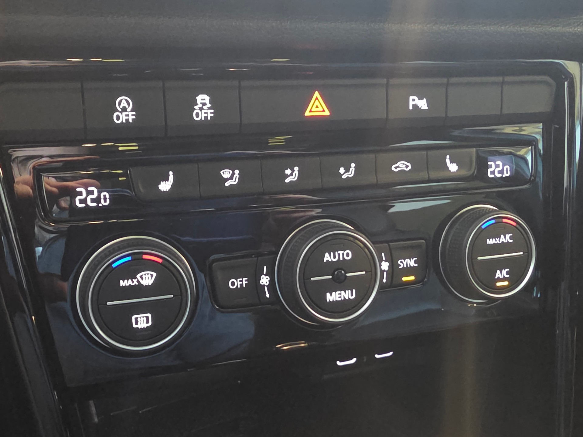 VW T-Roc 2.0 TSI R 4M-image-22