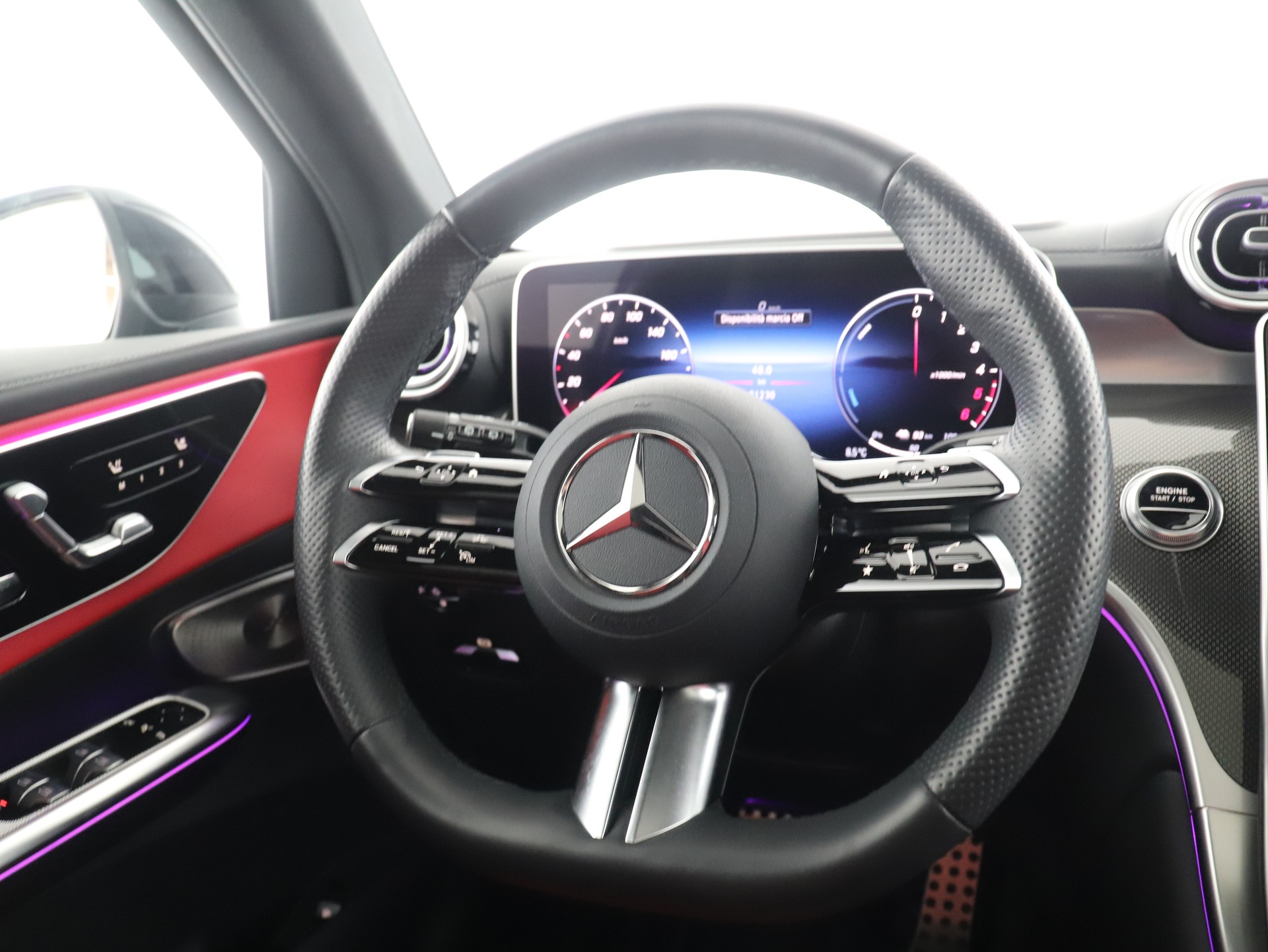 MERCEDES-BENZ GLC 300 de 4M 9G-Tronic-image-13
