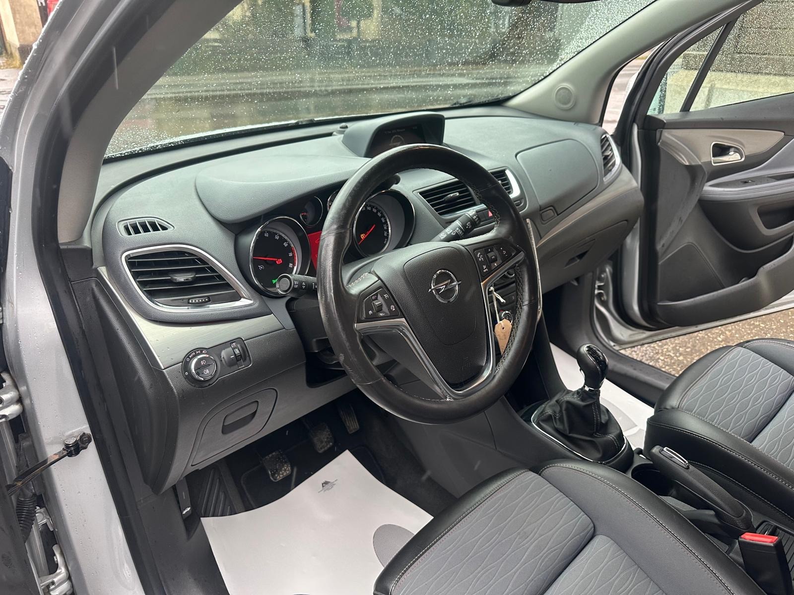 OPEL Mokka 1.4i 16V Turbo Cosmo 4WD-image-9