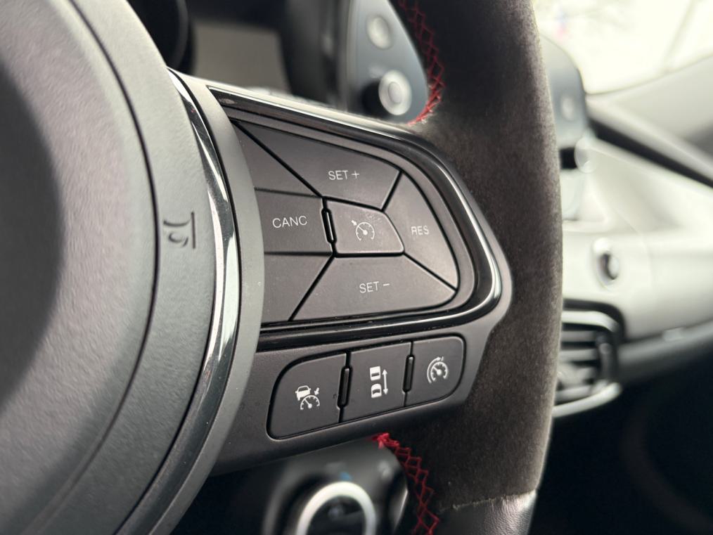 FIAT 500X 1.5 Hybrid Soft Top Dolcevita-image-5