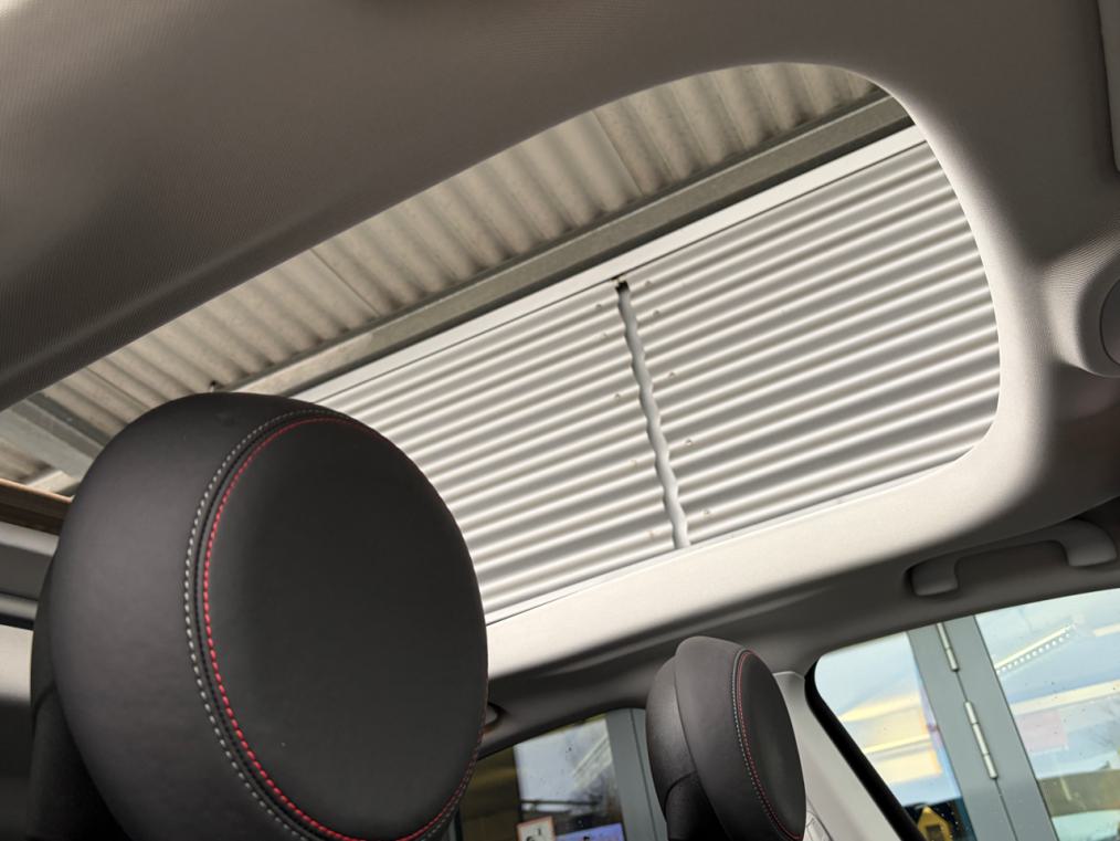 FIAT 500X 1.5 Hybrid Soft Top Dolcevita-image-9