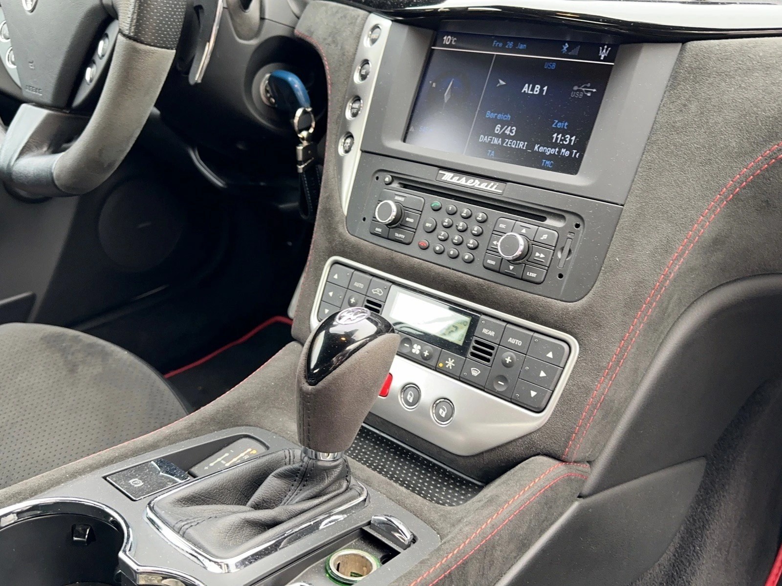 MASERATI GranCabrio Sport Automatica-image-10