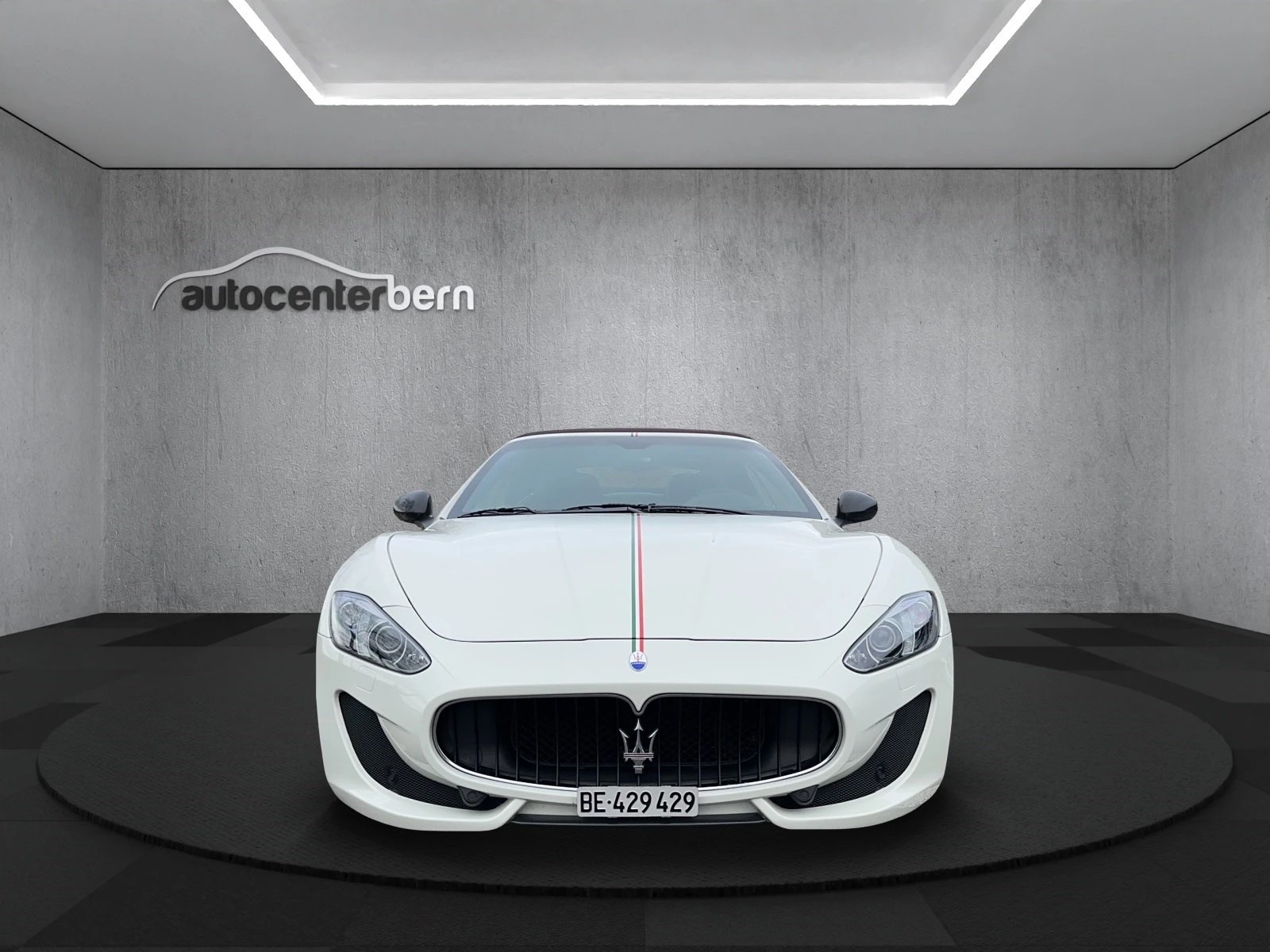 MASERATI GranCabrio Sport Automatica-image-1