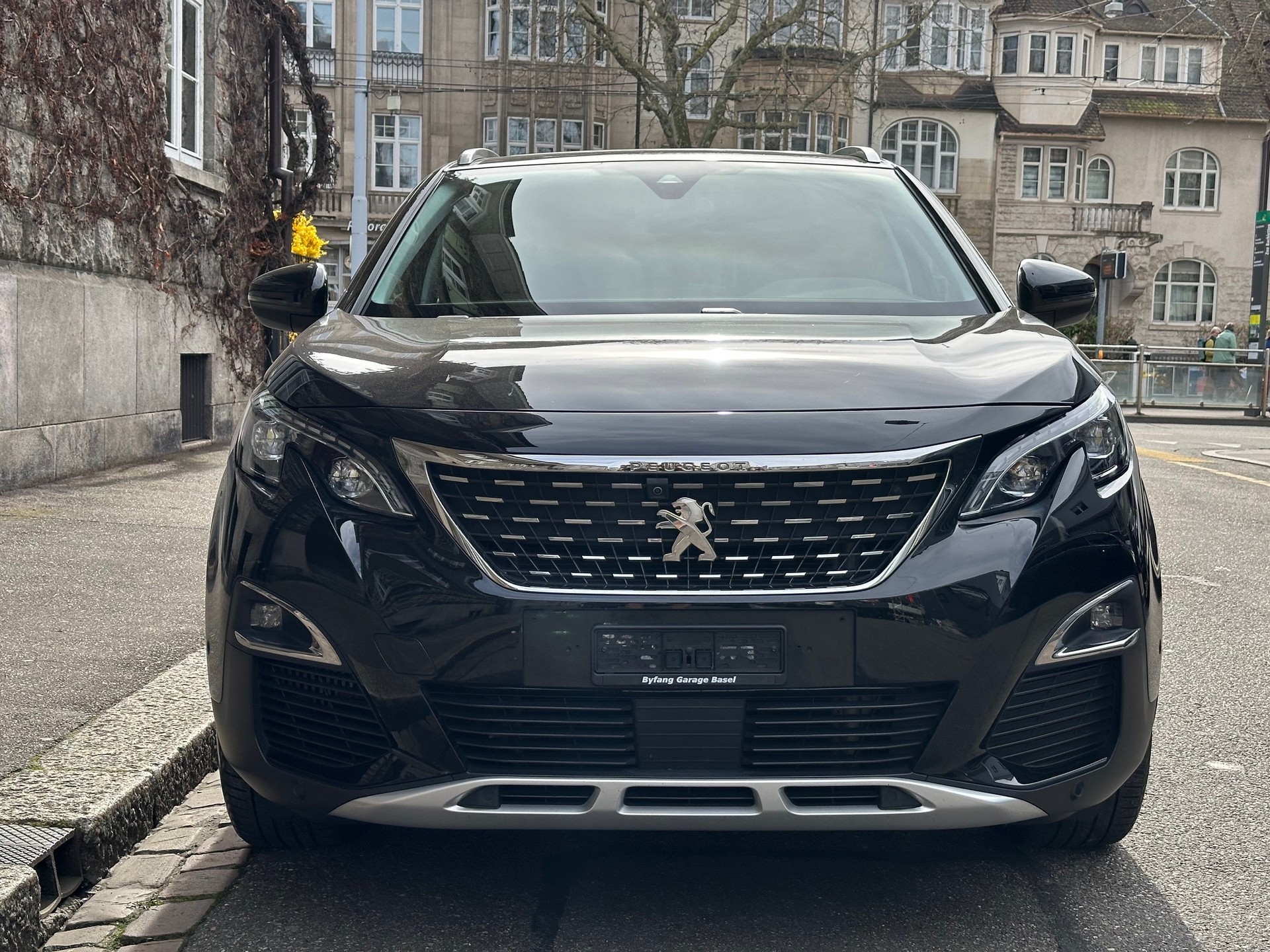 PEUGEOT 3008 2.0 BlueHDi GT EAT-image-1