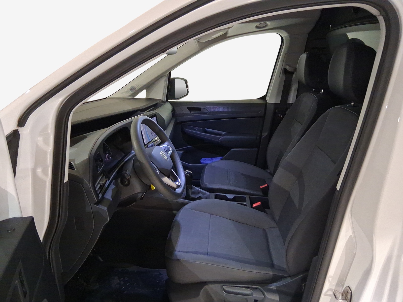 VW Caddy Cargo 2.0TDI-image-7