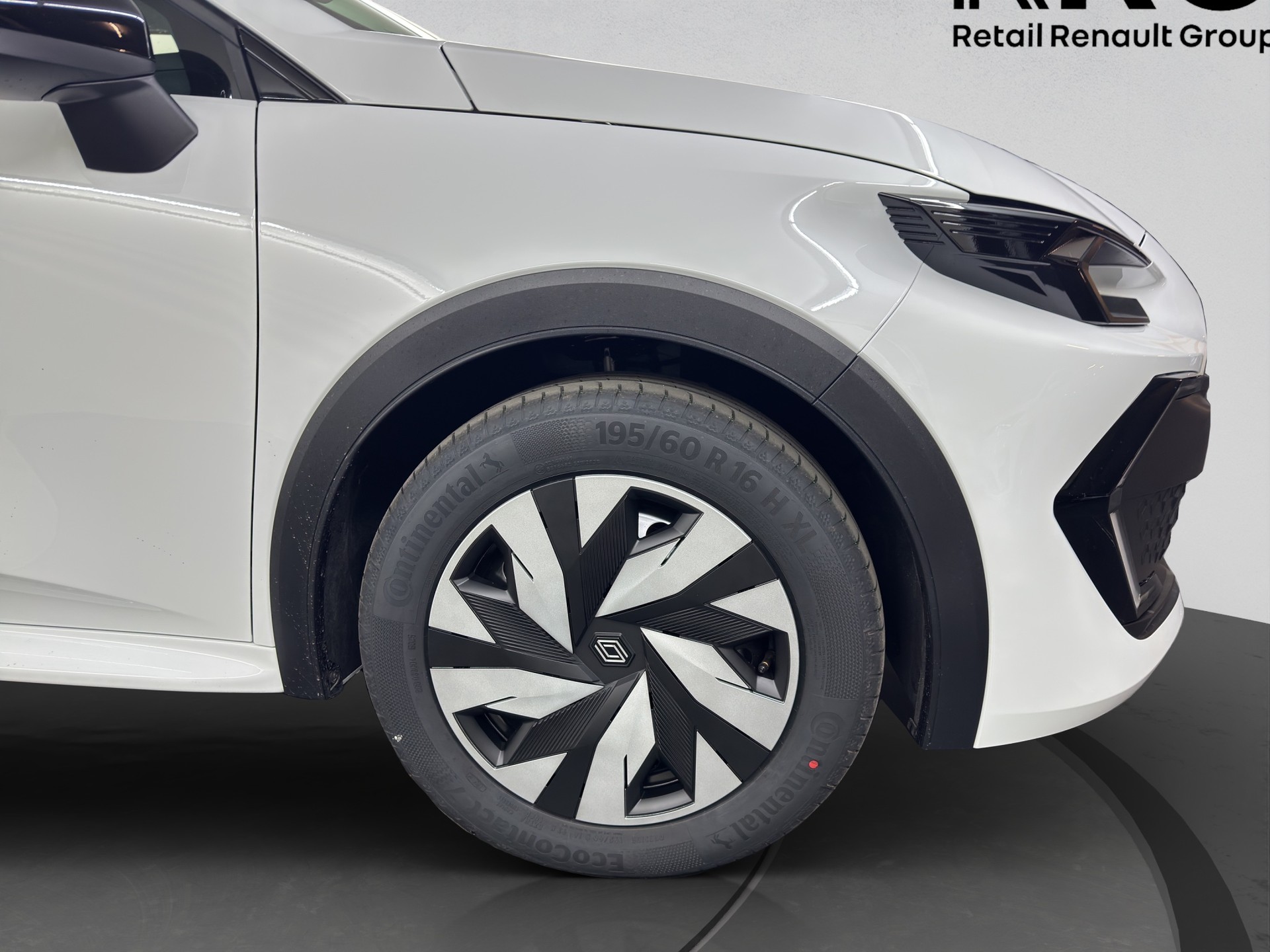 RENAULT Clio 1.2 TCe Evolution-image-12