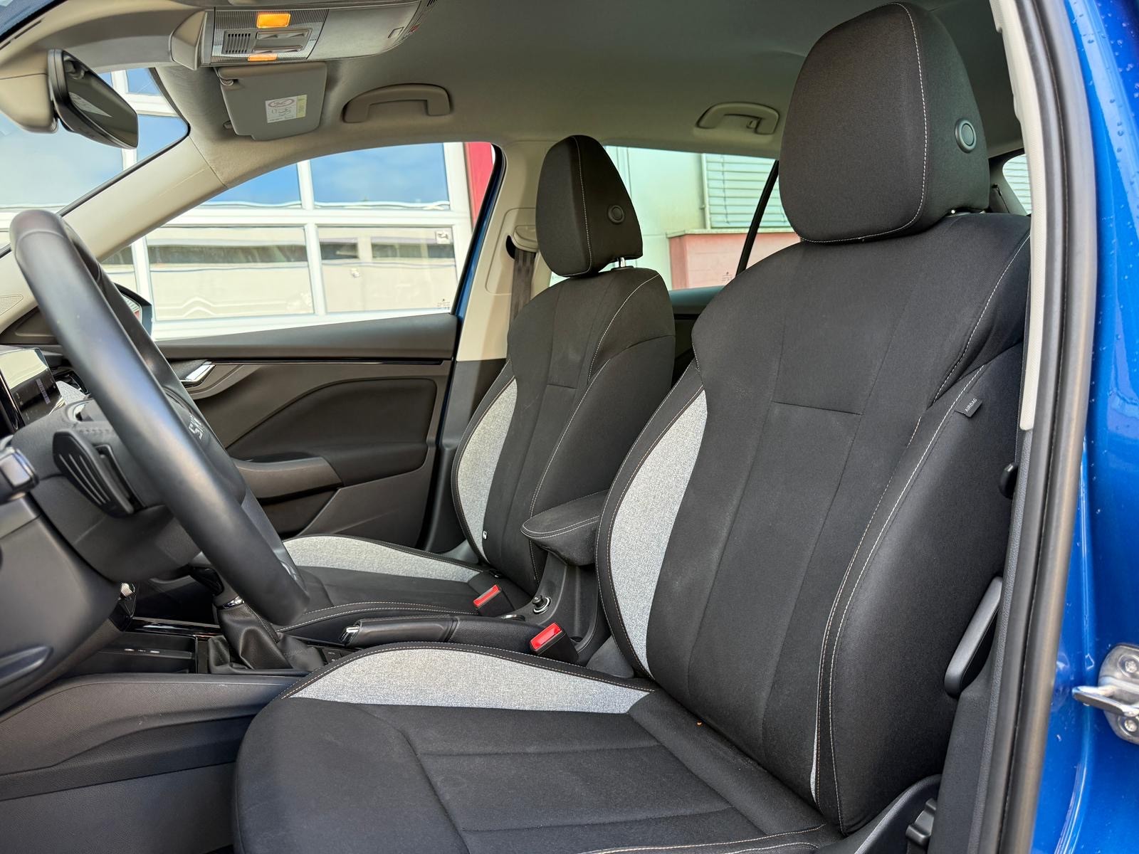 SKODA Kamiq 1.0 TSI Selection DSG 116PS-image-11