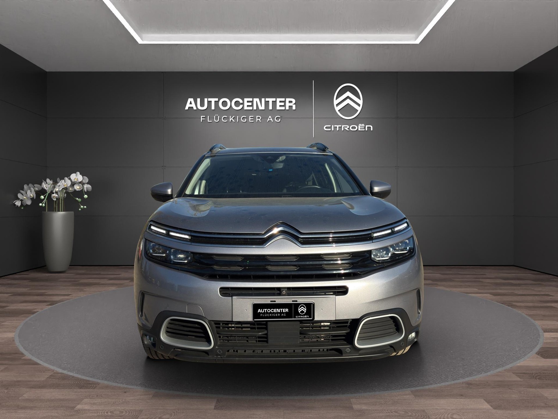 CITROEN C5 Aircross 1.6 Plug-in Hybrid Shine-image-6