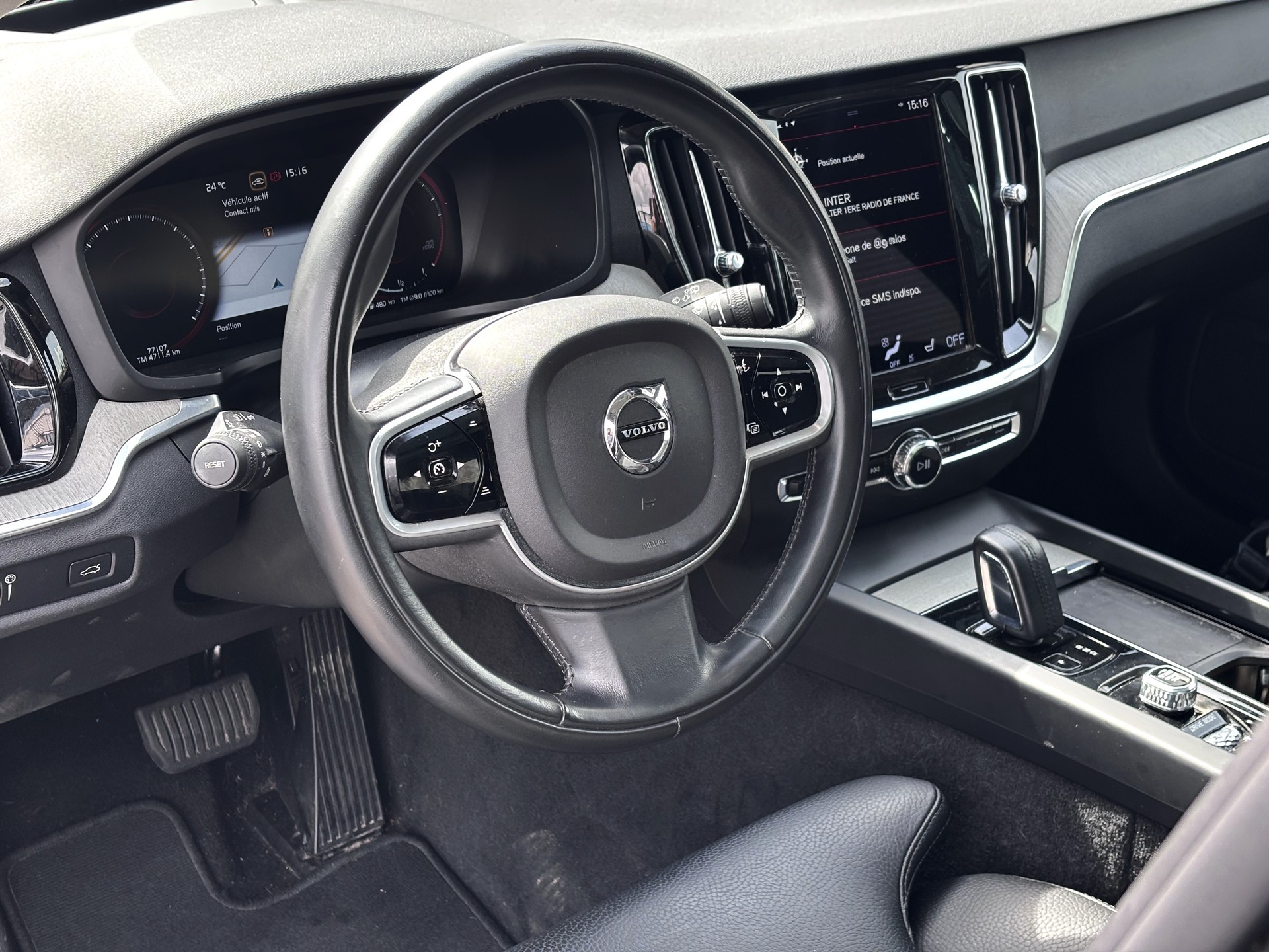 VOLVO V60 Cross Country B5 Benzin Mild Hybrid AWD Geartronic-image-12