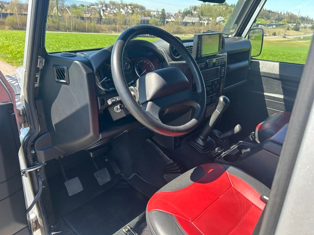 LAND ROVER Defender 110 2.2 TD4 SW SE-image-5