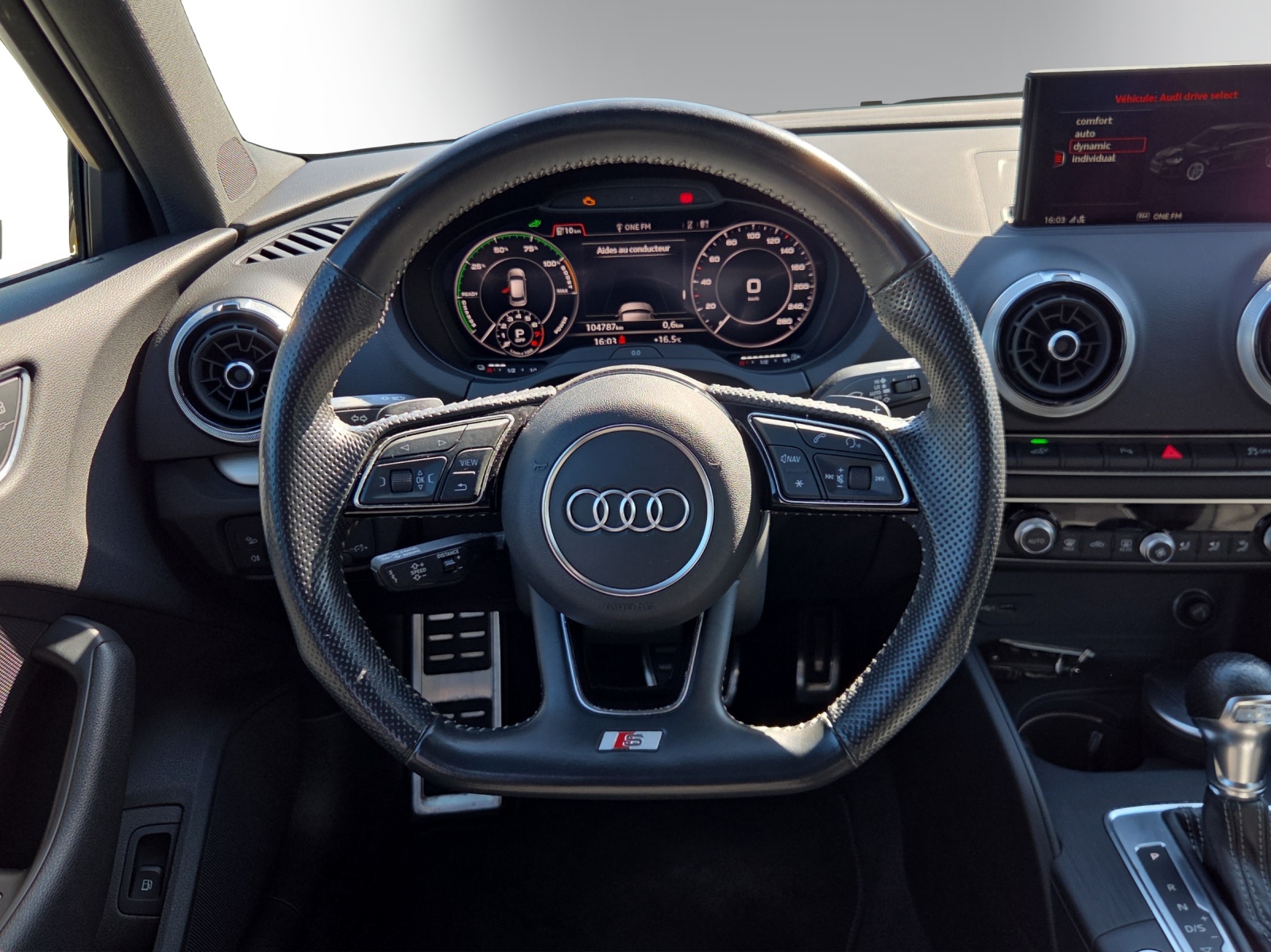 Image AUDI A3 A3 Sportback 1.4 e-tron Sport S-tronic