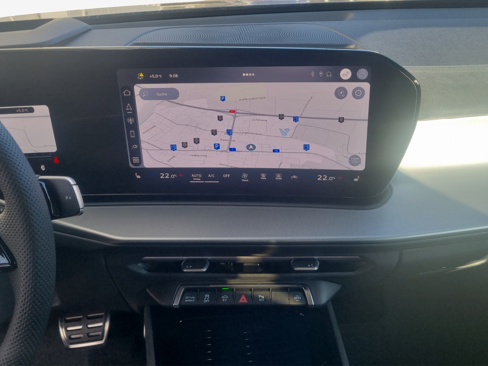 AUDI Q3 SUV e-hybrid 200 kW S tronig-image-10