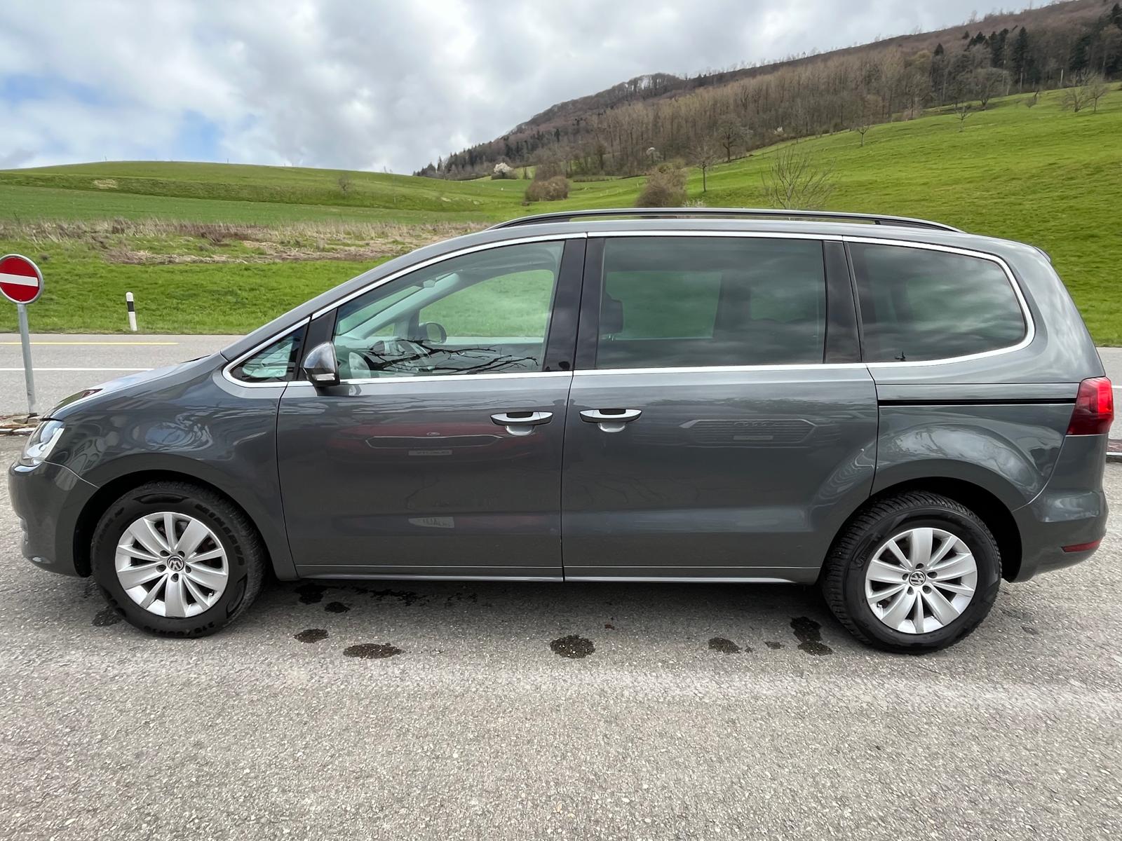 VW Sharan 2.0 TDI BMT Comfortline DSG-image-2