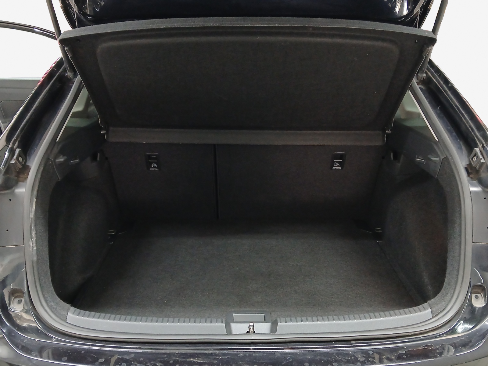 VW Taigo 1.0 TSI Life-image-12