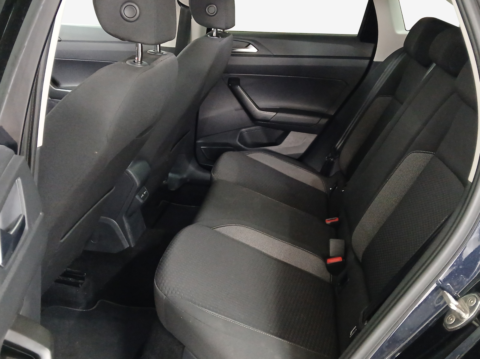 VW Taigo 1.0 TSI Life-image-11