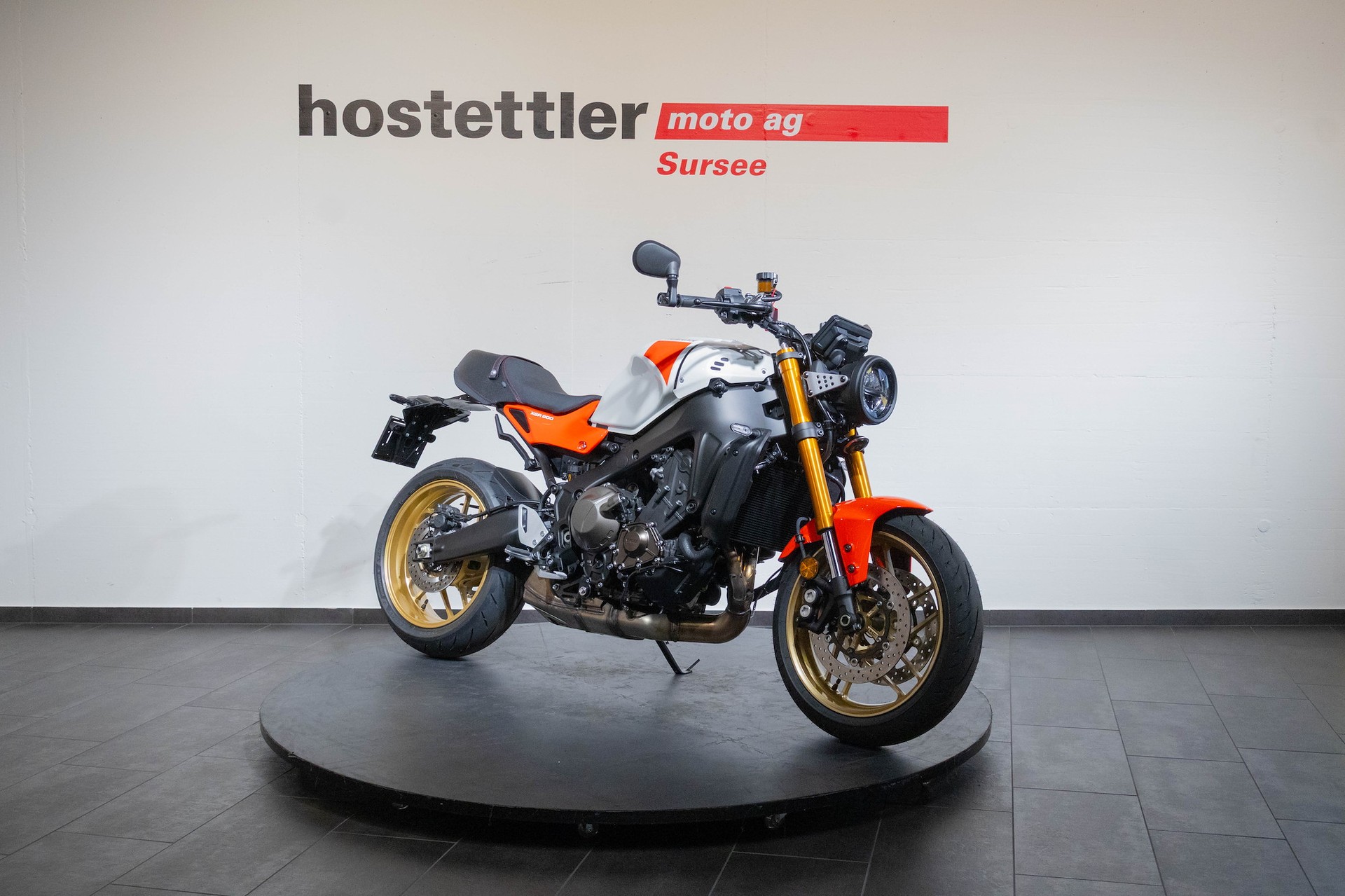 YAMAHA XSR 900