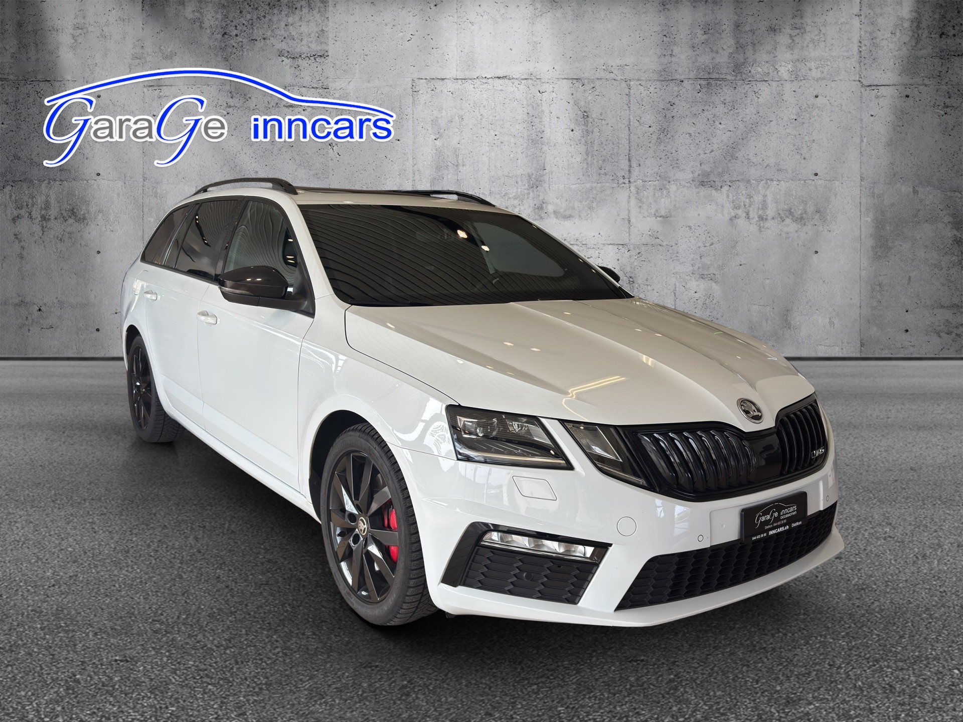SKODA Octavia Combi 2.0 TSI RS 245 DSG-image-1