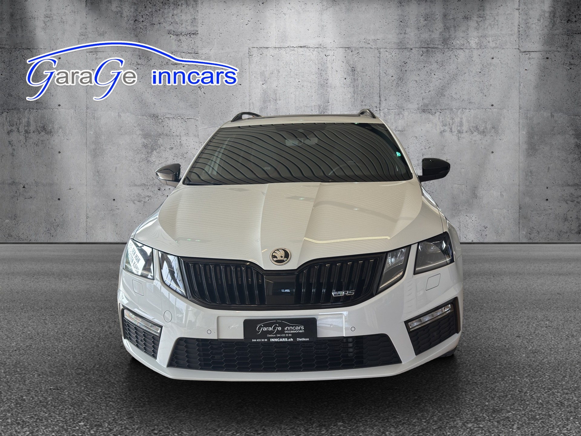 SKODA Octavia Combi 2.0 TSI RS 245 DSG-image-3