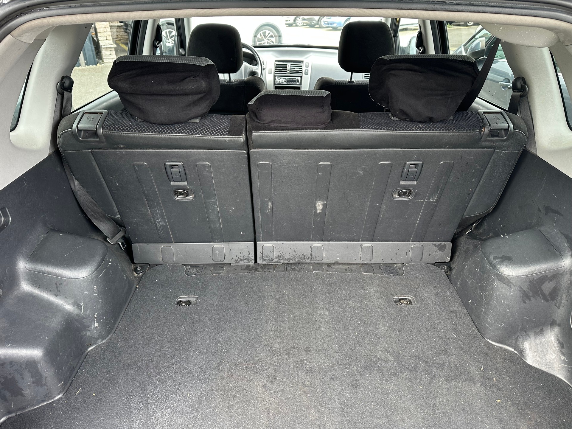 HYUNDAI Tucson 2.0 CRDi VGT Swiss Limited Edition 4WD-image-9