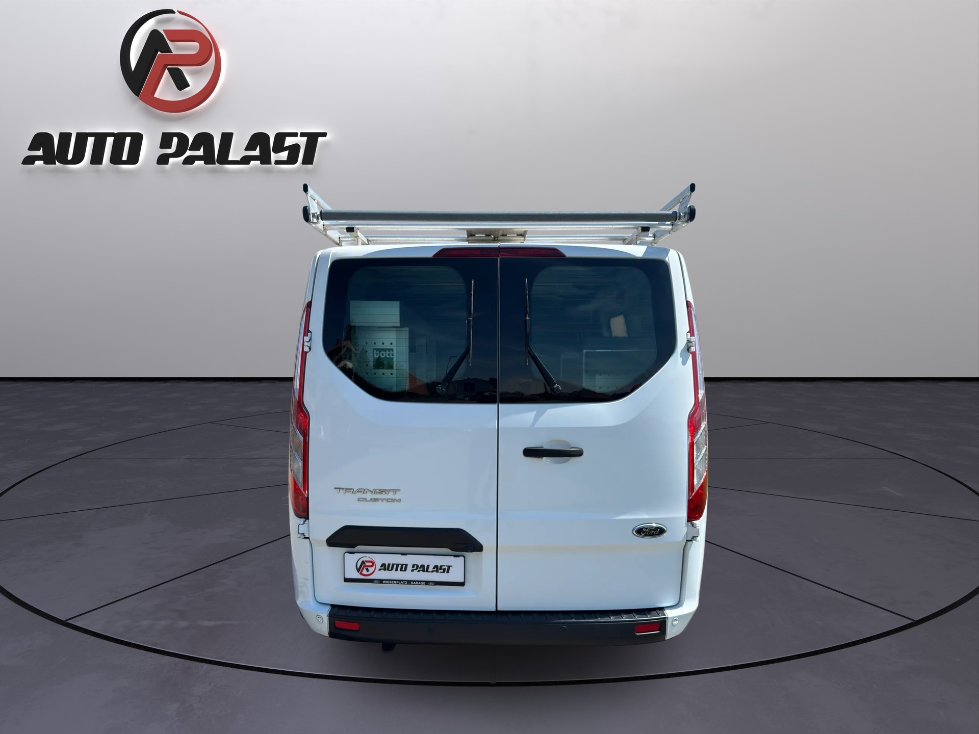 FORD Transit Custom Van 300 L1H1 Trend A-image-3