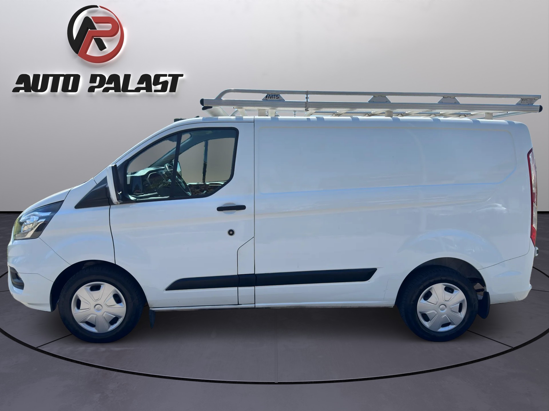 FORD Transit Custom Van 300 L1H1 Trend A-image-1