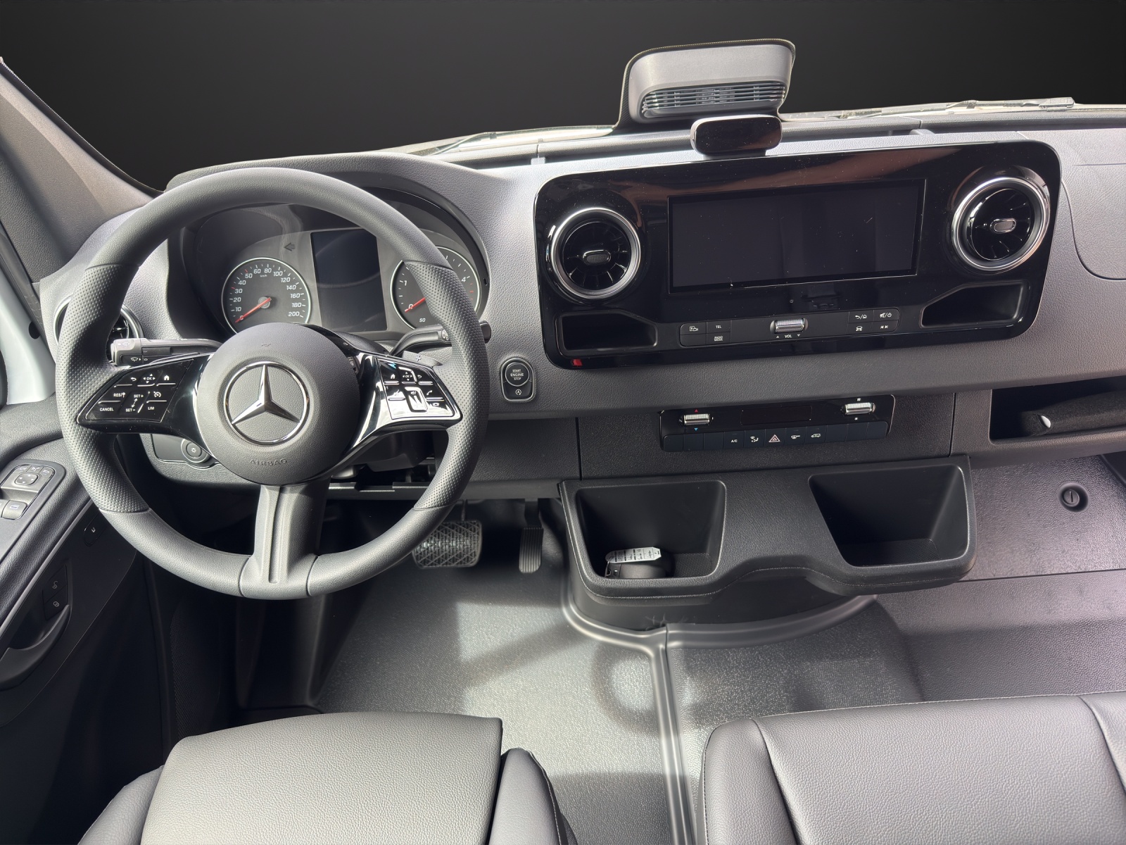 MERCEDES-BENZ Sprinter 317 CDI Standard 9G-TRONIC-image-8