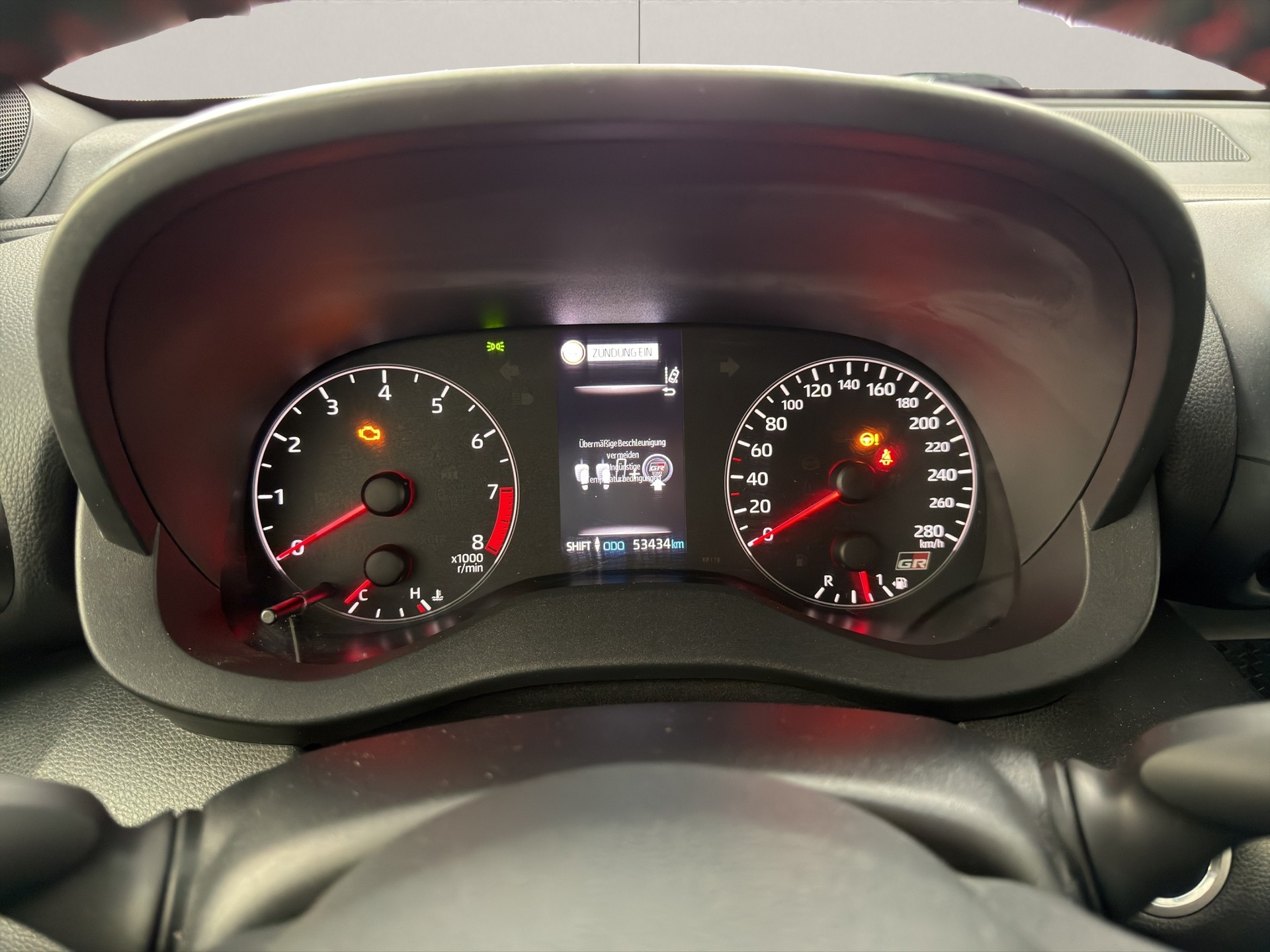TOYOTA Yaris 1.6 GR Sport Circuit Carbon Pack-image-10