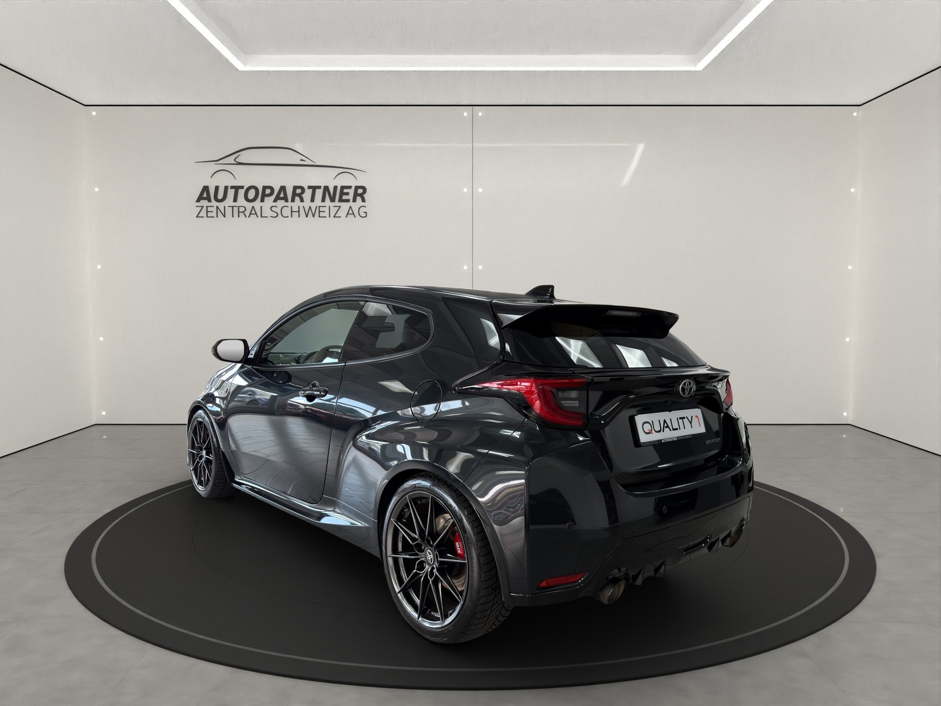 TOYOTA Yaris 1.6 GR Sport Circuit Carbon Pack-image-2