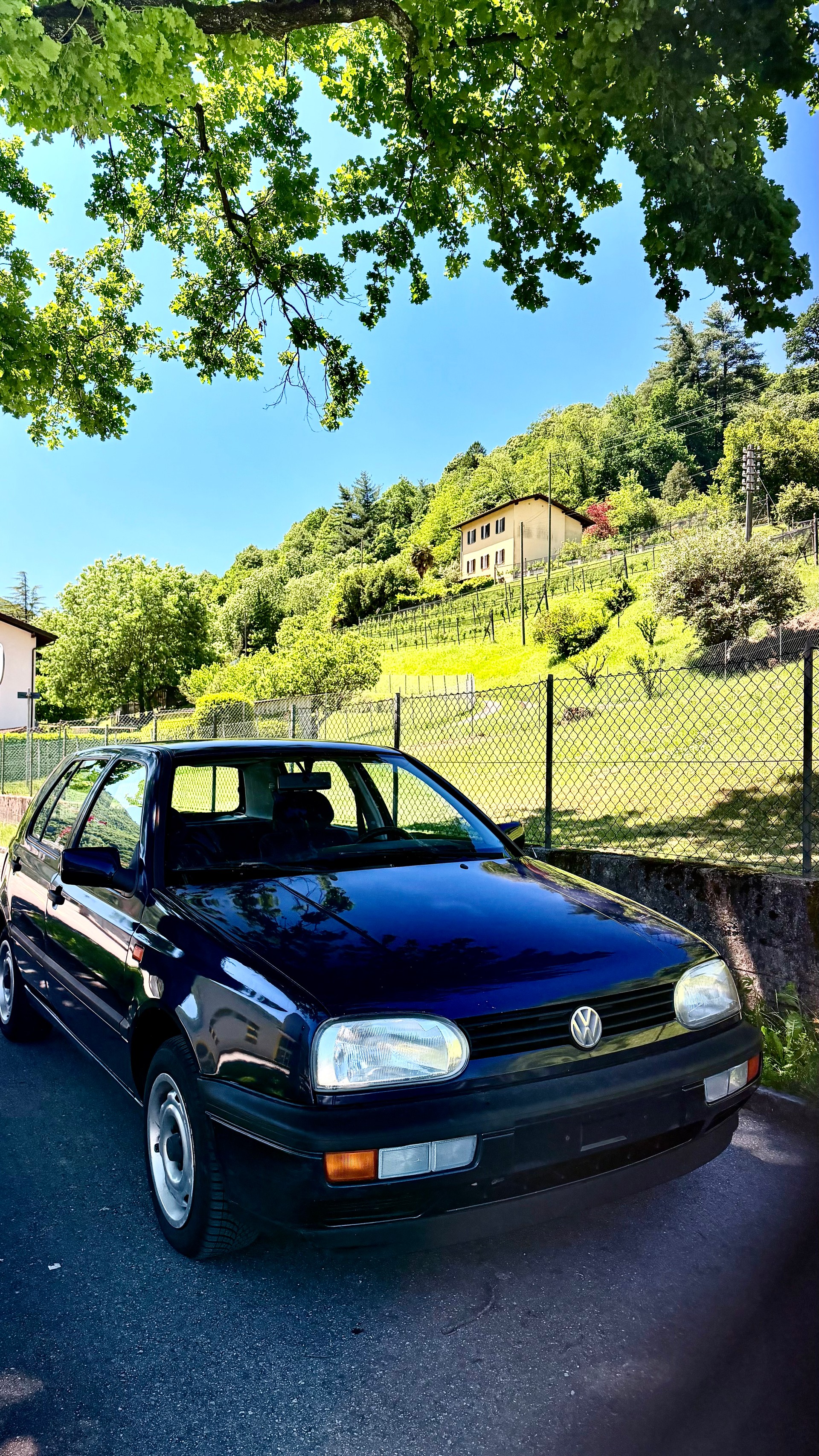 VW GOLF