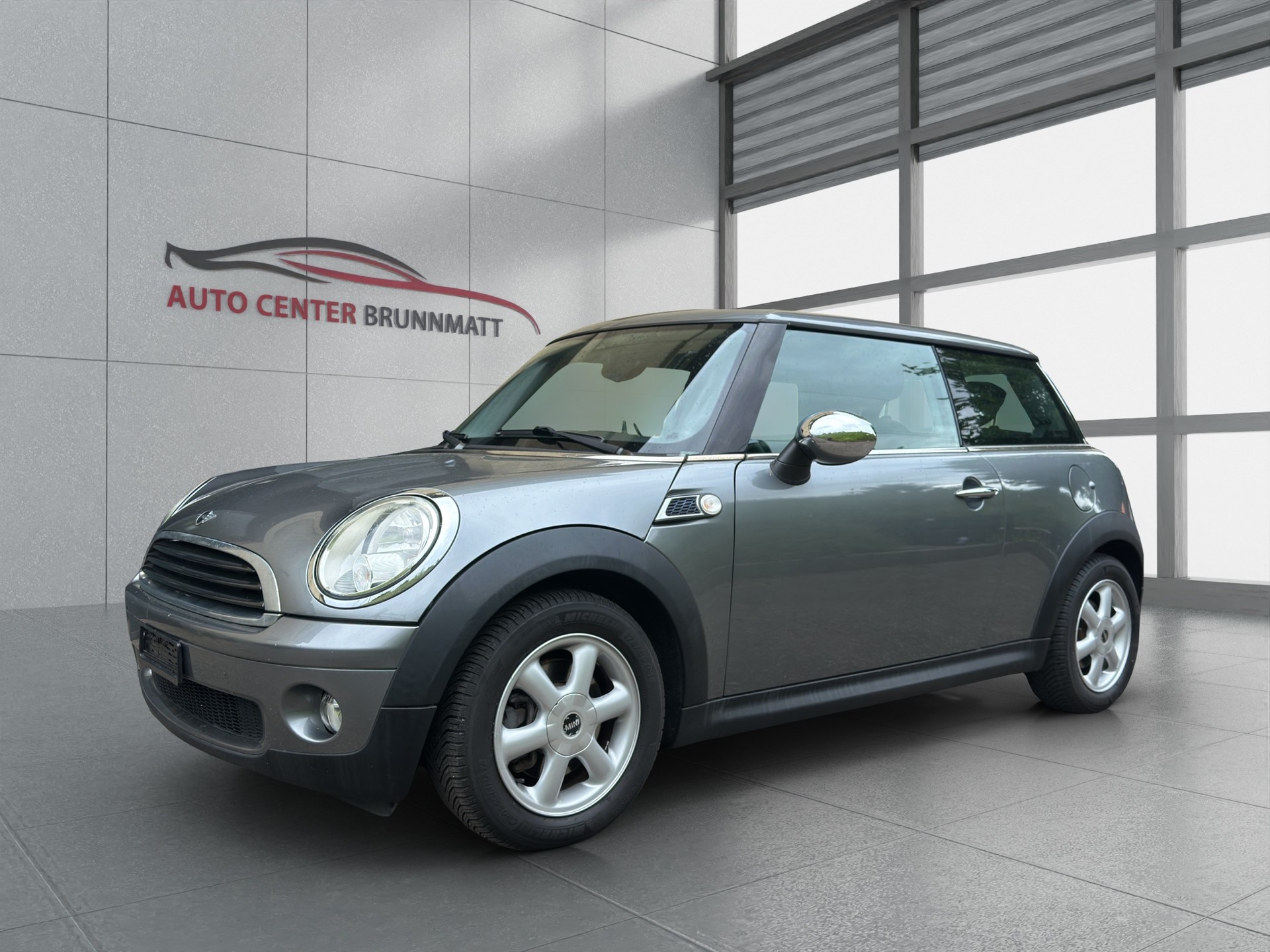 MINI Cooper One-image-0