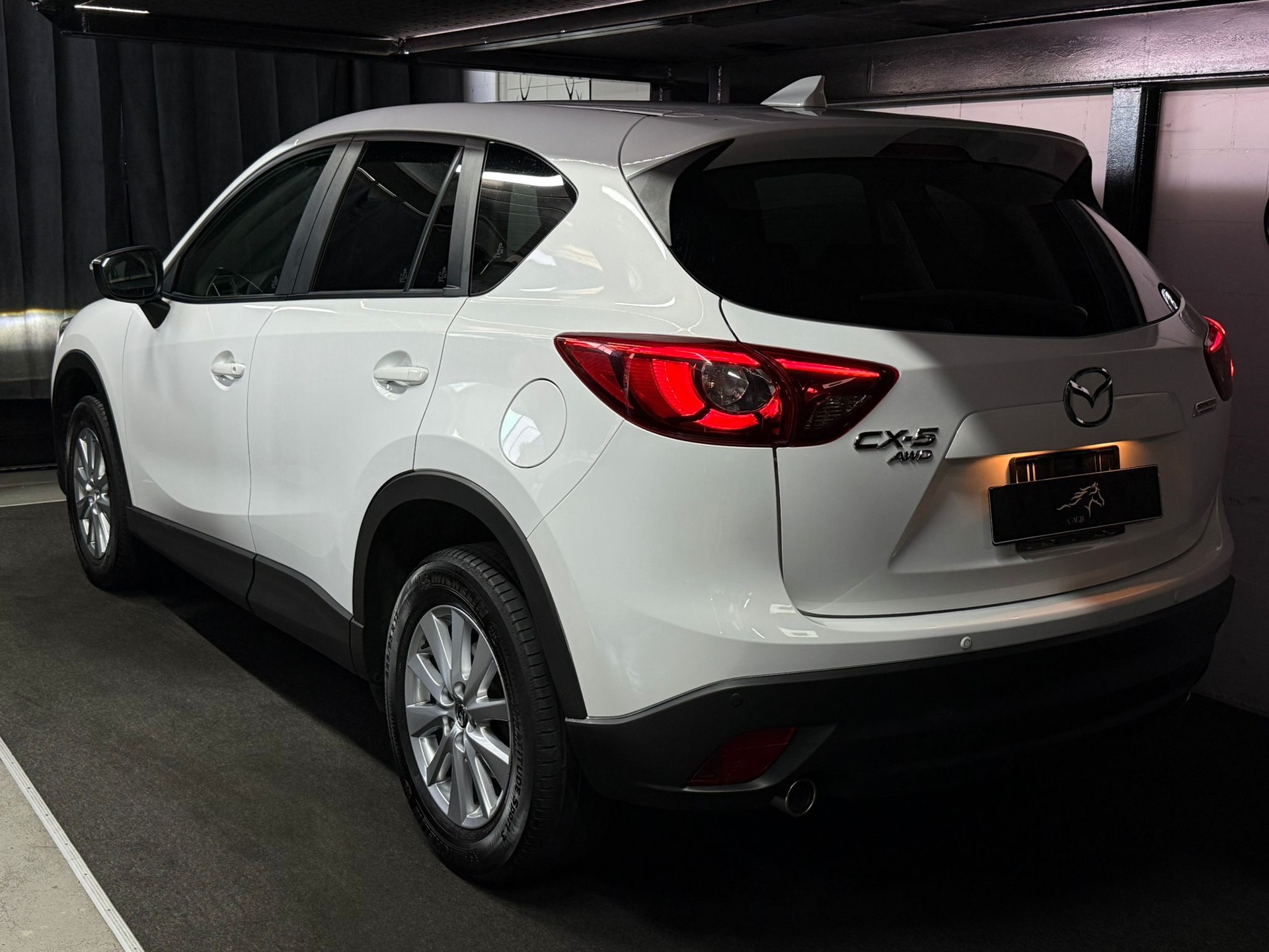 MAZDA CX-5 2.2 D Ambition AWD / Anhängerkupplung 2'000 KG / Aus Erster Hand-image-2