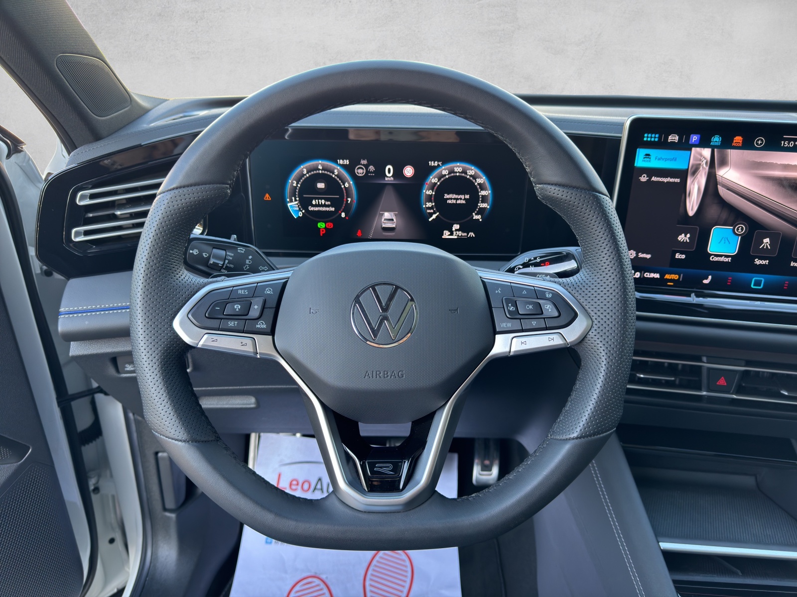VW Tiguan 2.0 TSI DSG R-Line 4Motion-image-9
