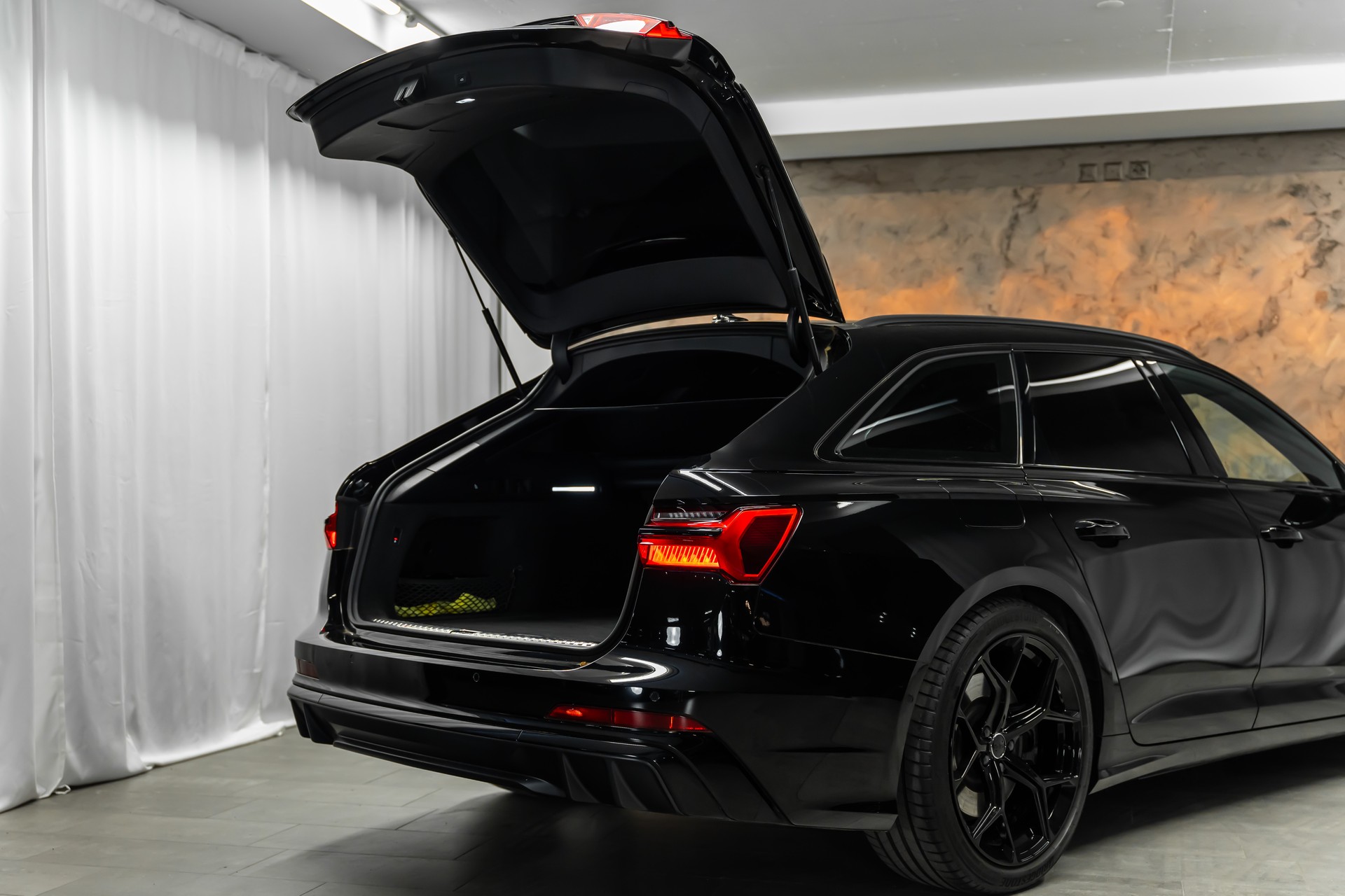 AUDI S6 Avant 3.0 TDI quattro tiptronic *Facelift**Black-Optik*Fahrassists*B&O*20"RS*-image-7