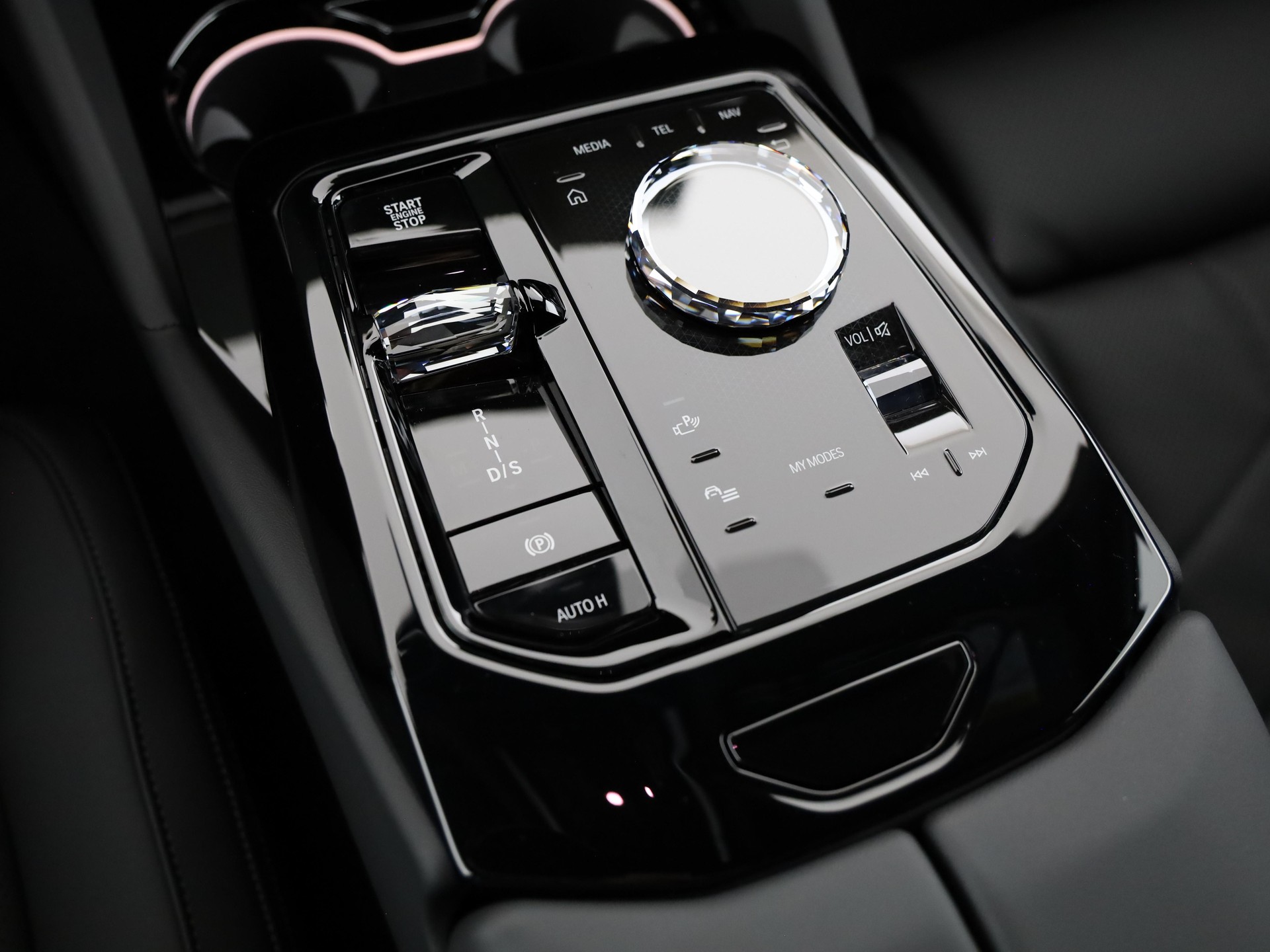 BMW 540d xDrive Touring-image-19