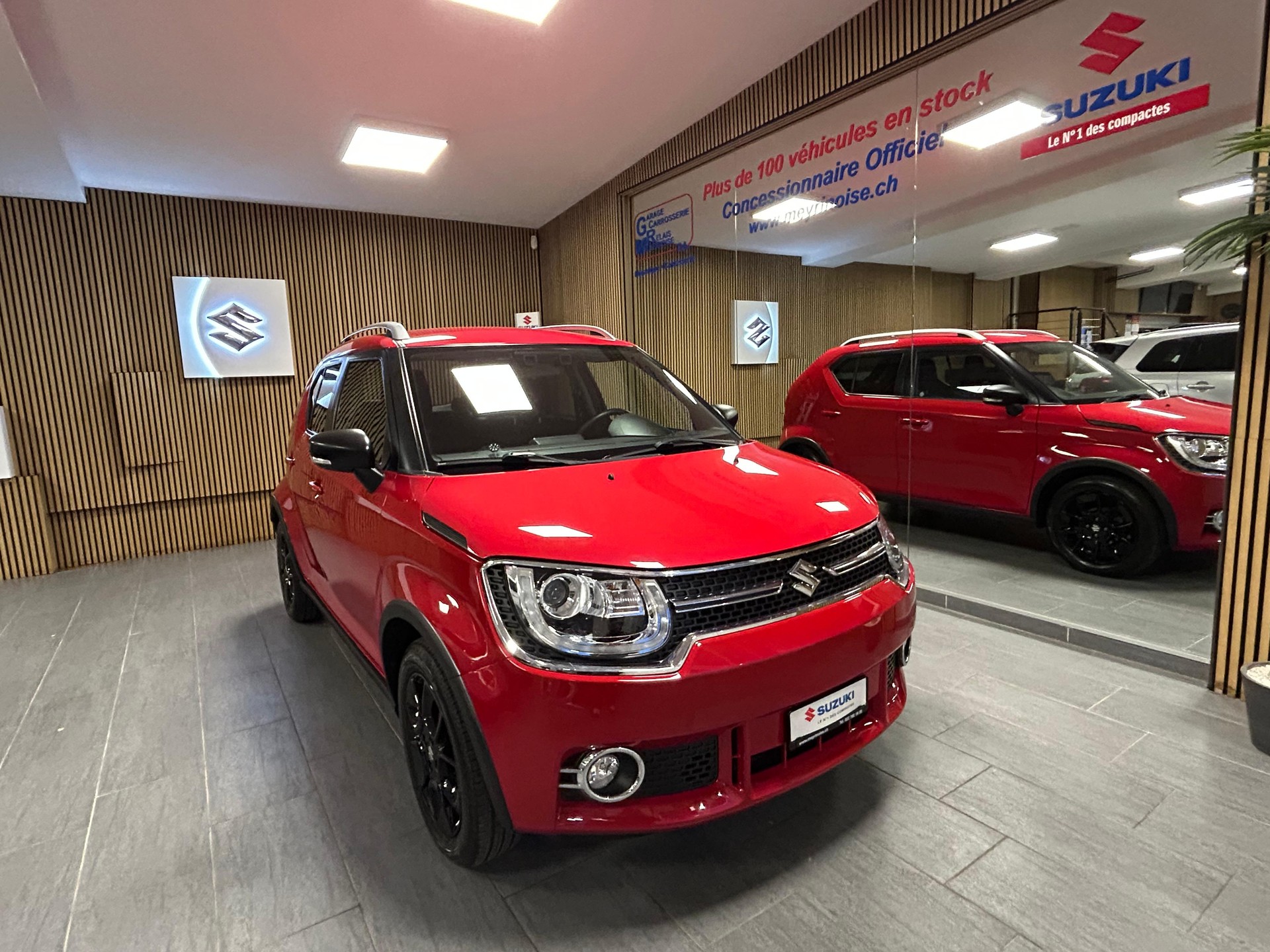 SUZUKI Ignis 1.2 Compact Top-showroom-element-1