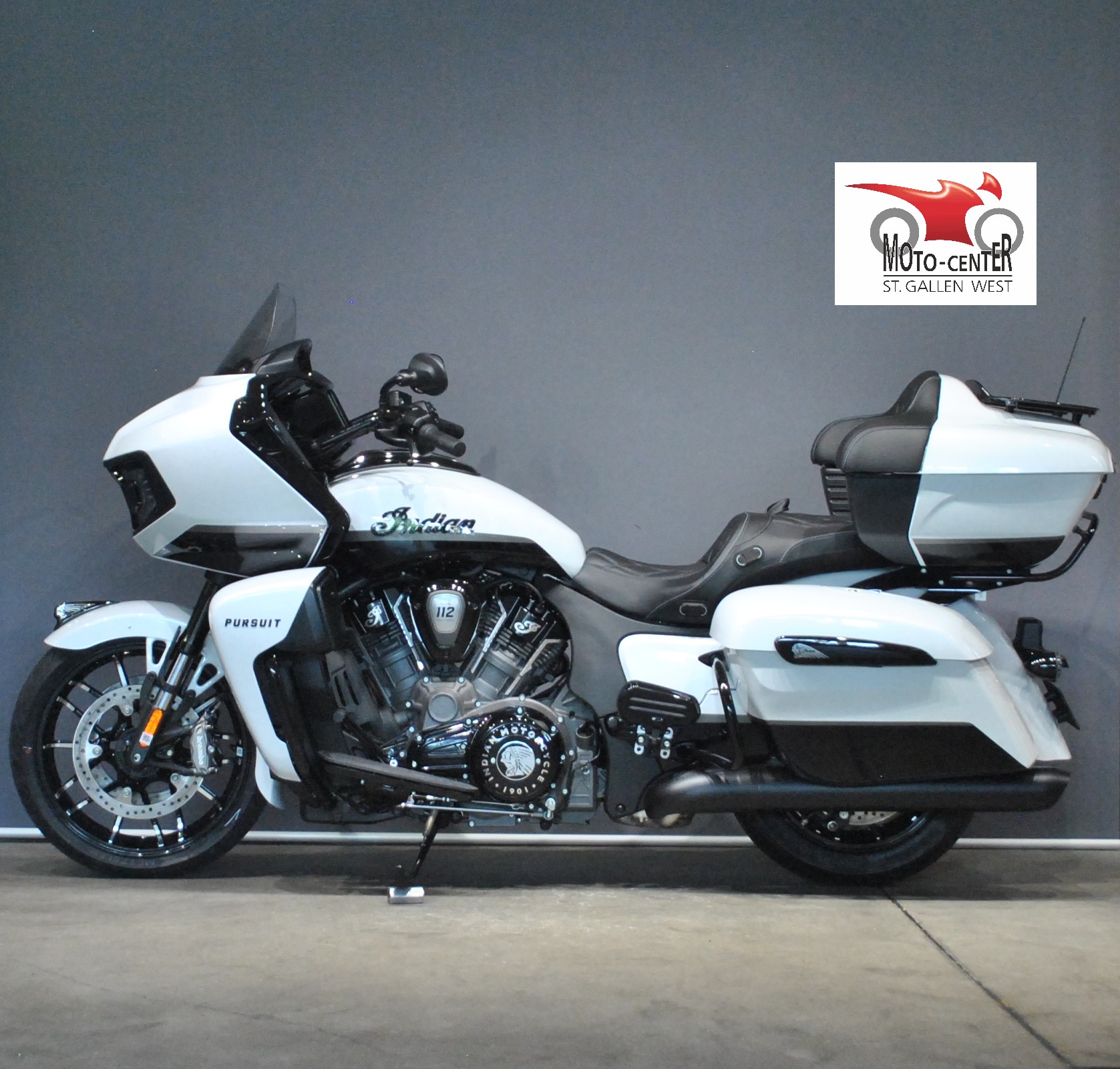 INDIAN Pursuit 112 Dark Horse-showroom-element-2