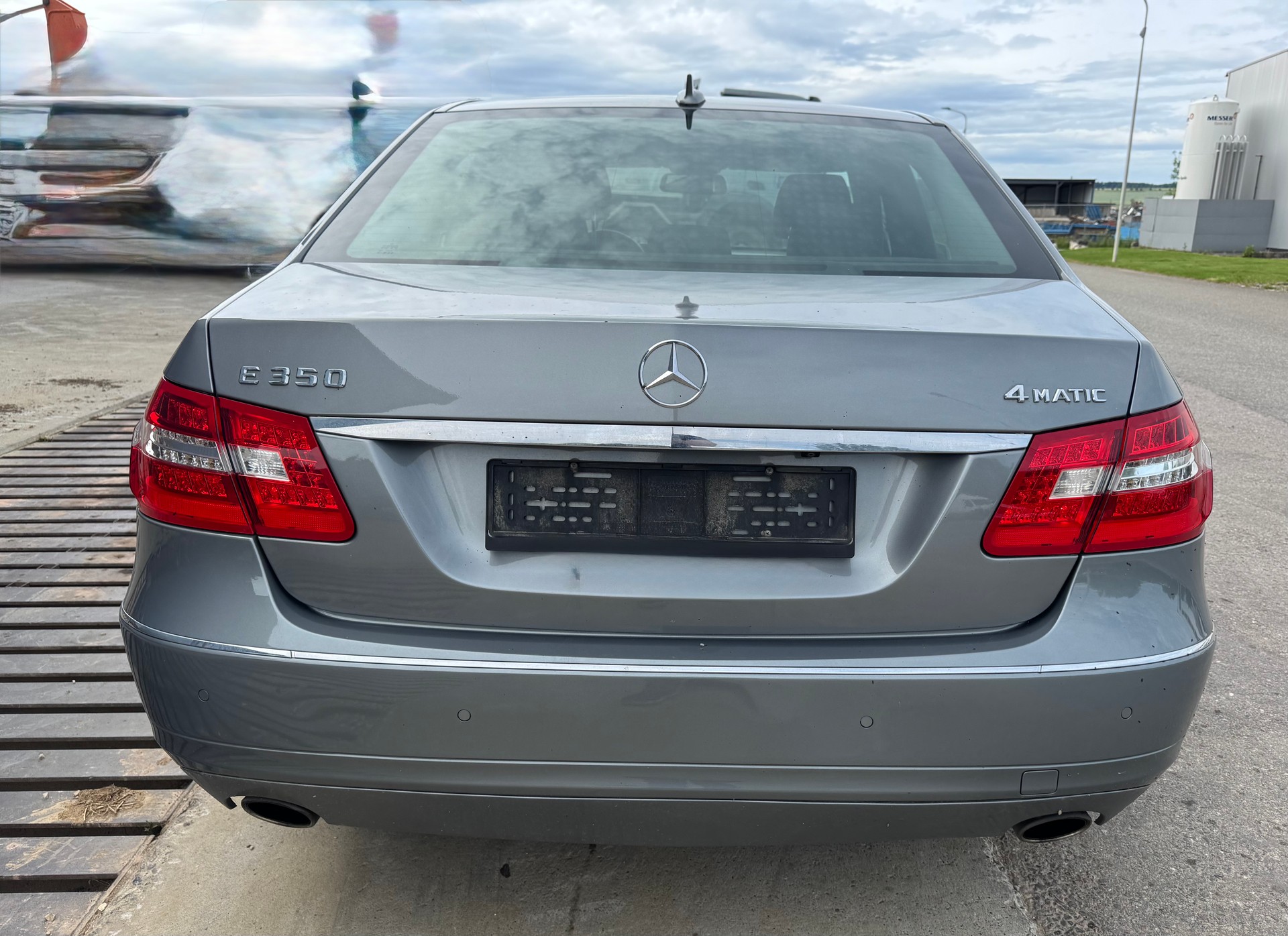 MERCEDES-BENZ E 350 4Matic 7G-Tronic-image-7