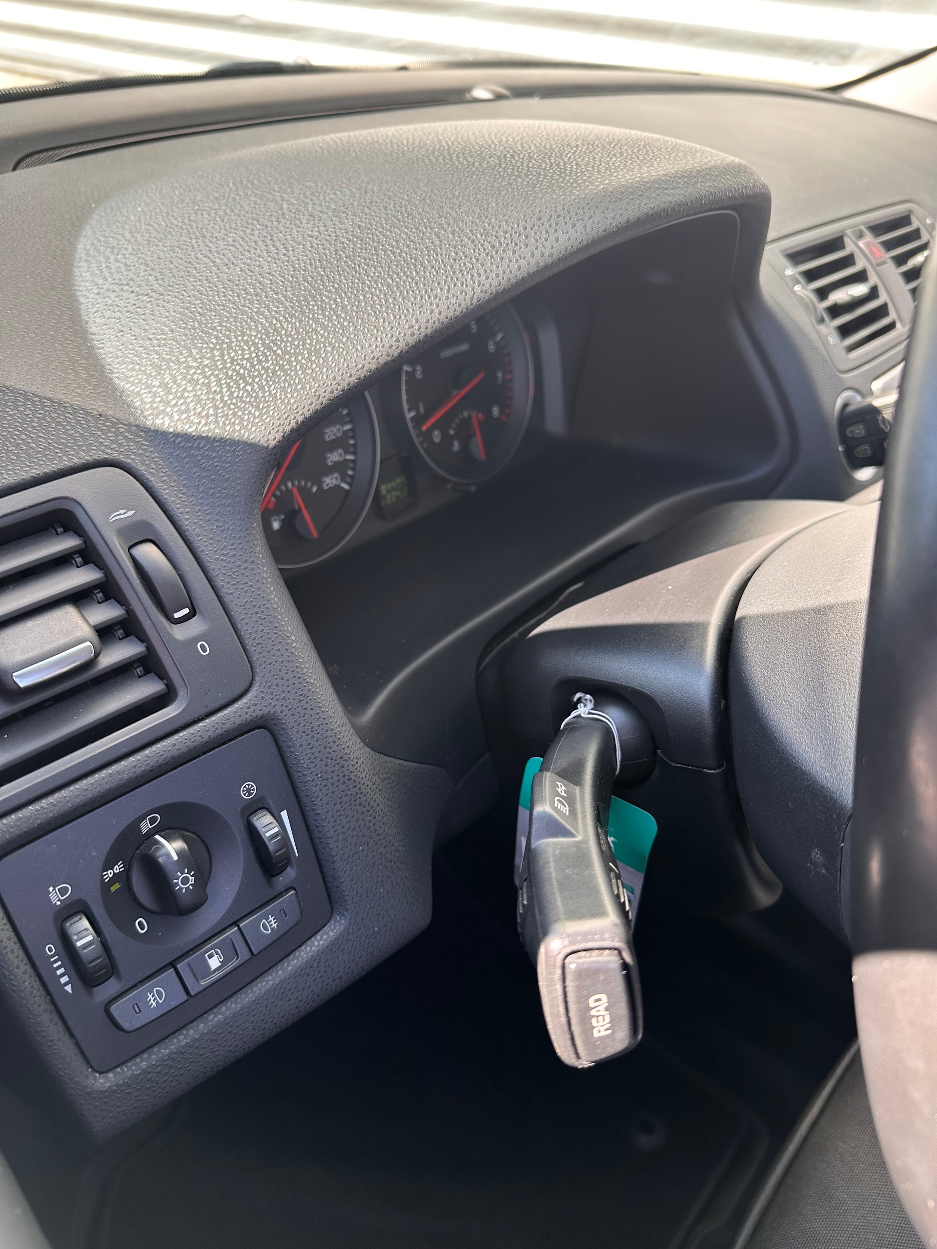 VOLVO C30 2.0 Summum-image-14