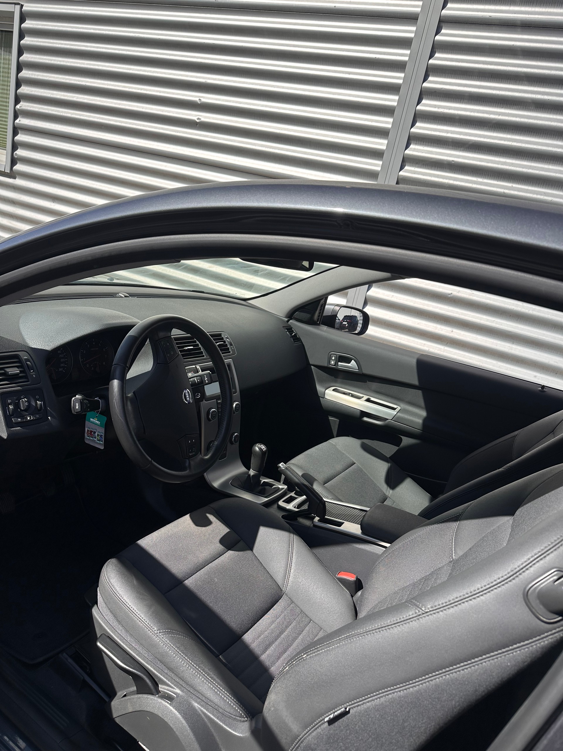 VOLVO C30 2.0 Summum-image-7
