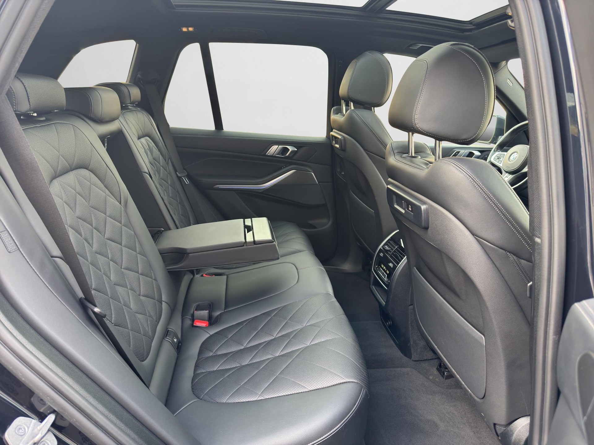 BMW X5 40d xDrive-image-14