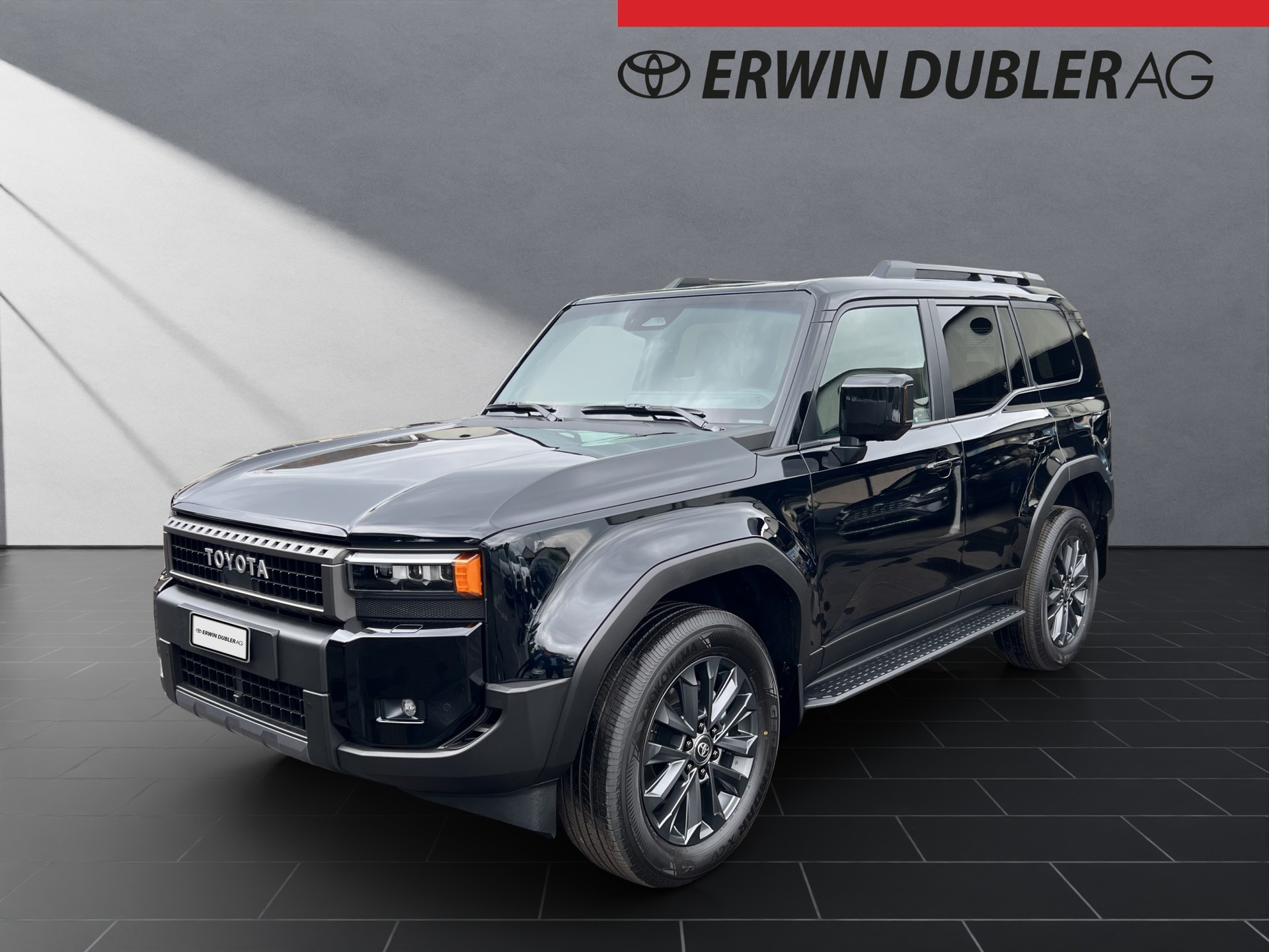 TOYOTA Land Cruiser 2.8 D 48V Invincible-image-0