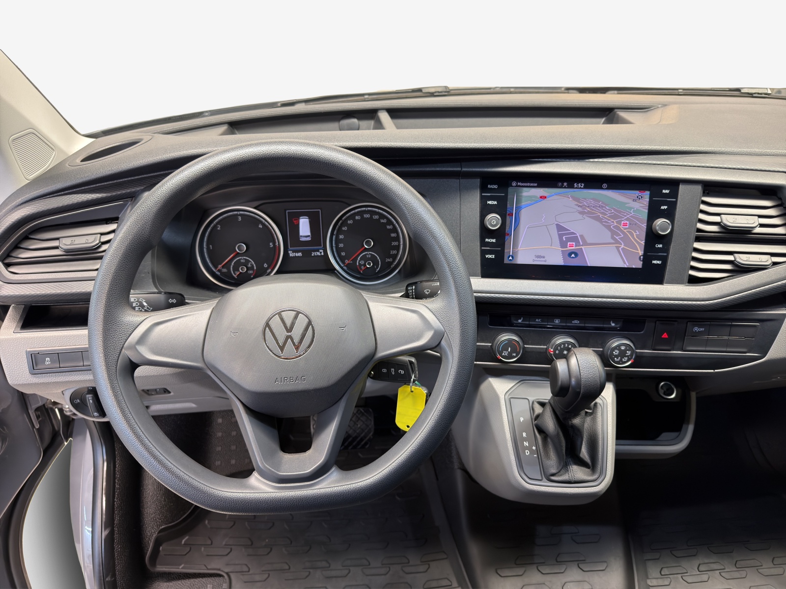VW T6.1 2.0 Bi-TDI 4Motion DSG-image-8