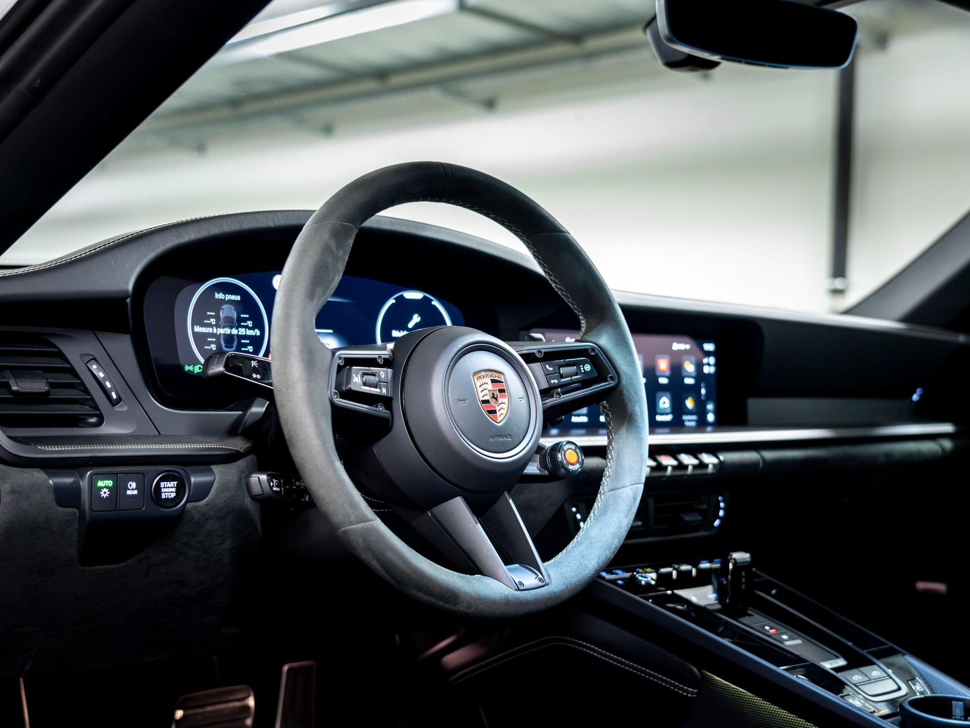 PORSCHE 911 Targa 4 GTS PDK-image-15