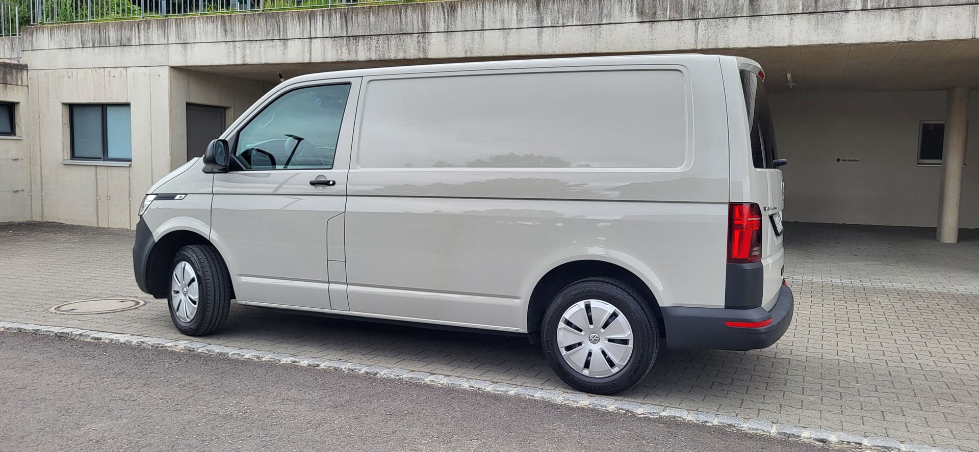 VW 2.0 TDI 150 DSG 4motion-image-2