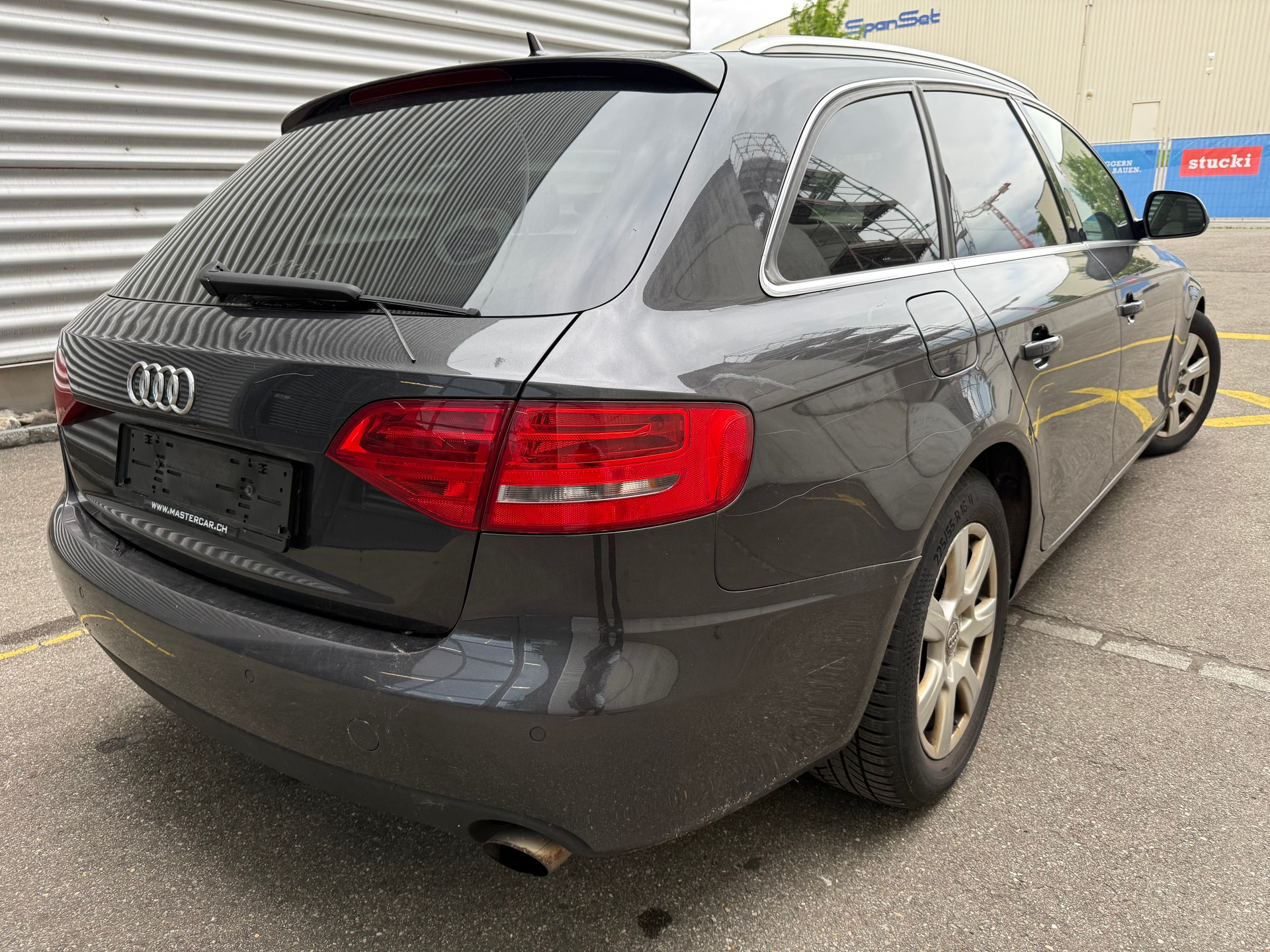 AUDI A4 Avant 2.0 TFSI-image-4